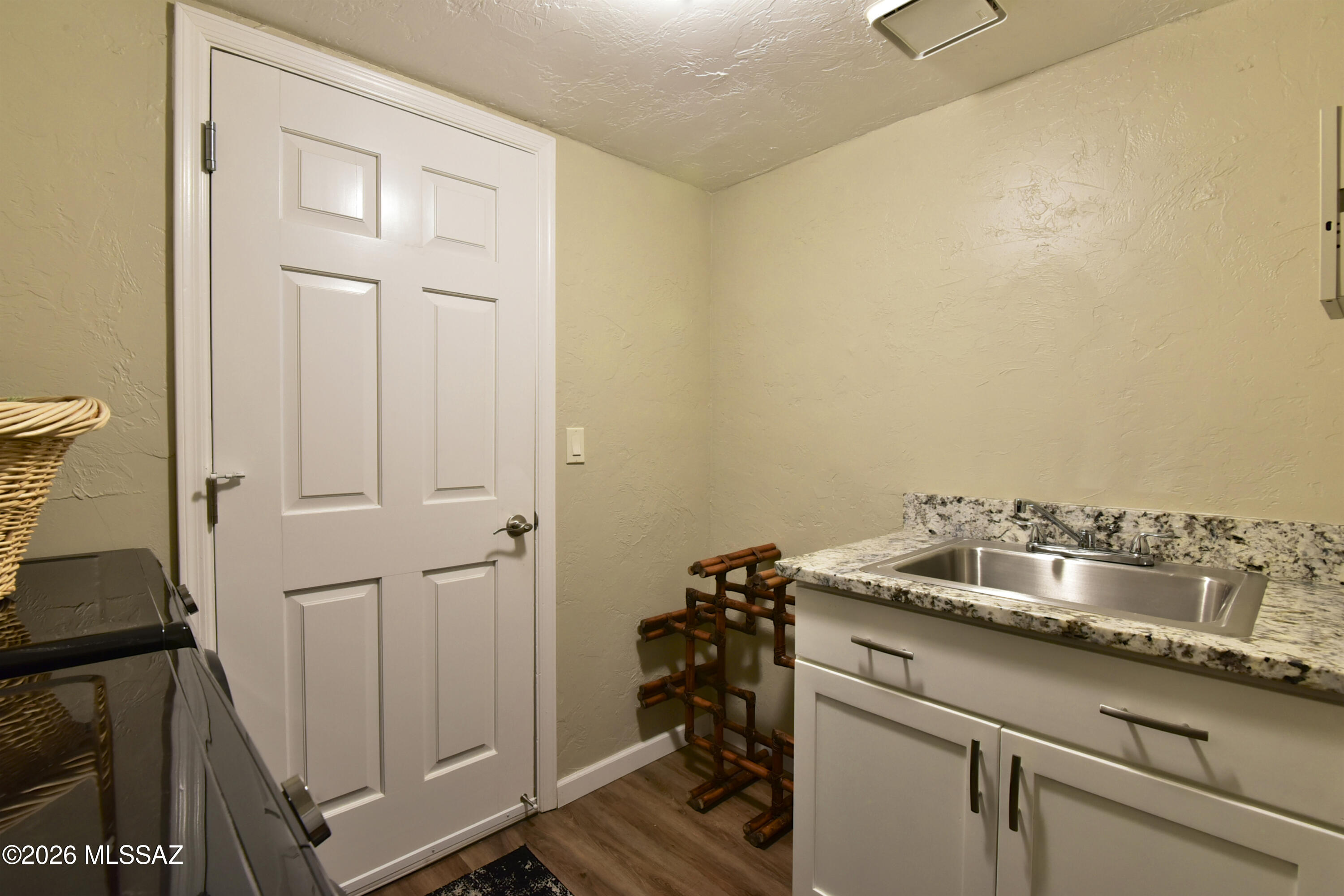 Masters Hill (1-50) - Residential