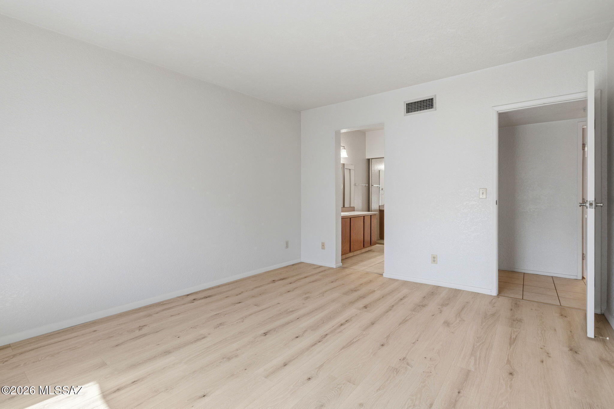 Summertree Condominiums (1-224) - Residential