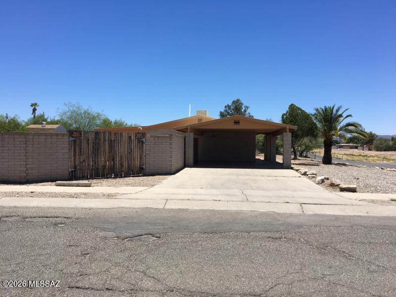 Casas Adobes Park (1-93) - Residential Lease