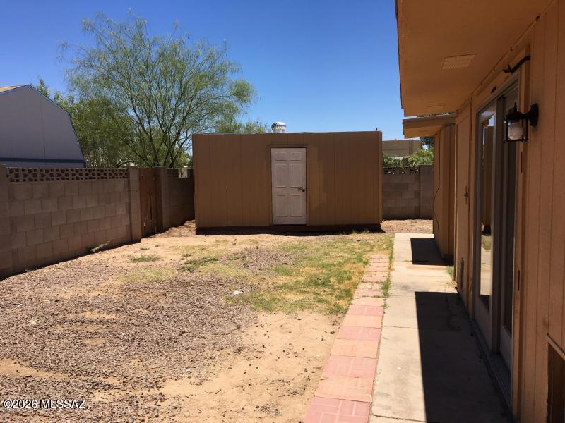 Casas Adobes Park (1-93) - Residential Lease