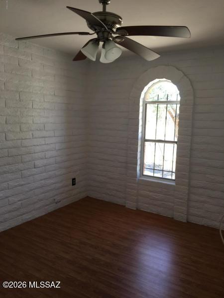 Casas Adobes Park (1-93) - Residential Lease