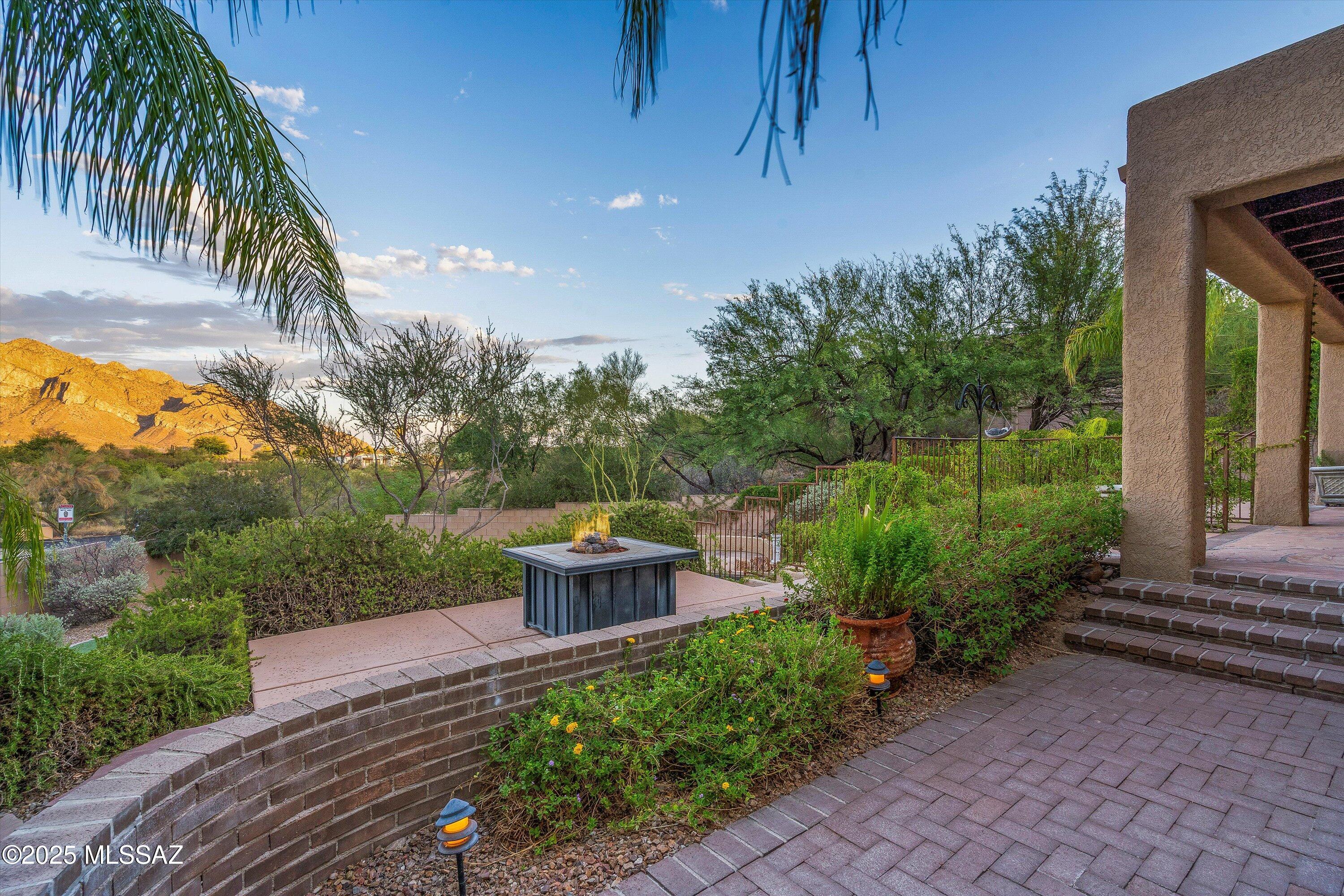 Monte Del Oro (1-187) - Residential