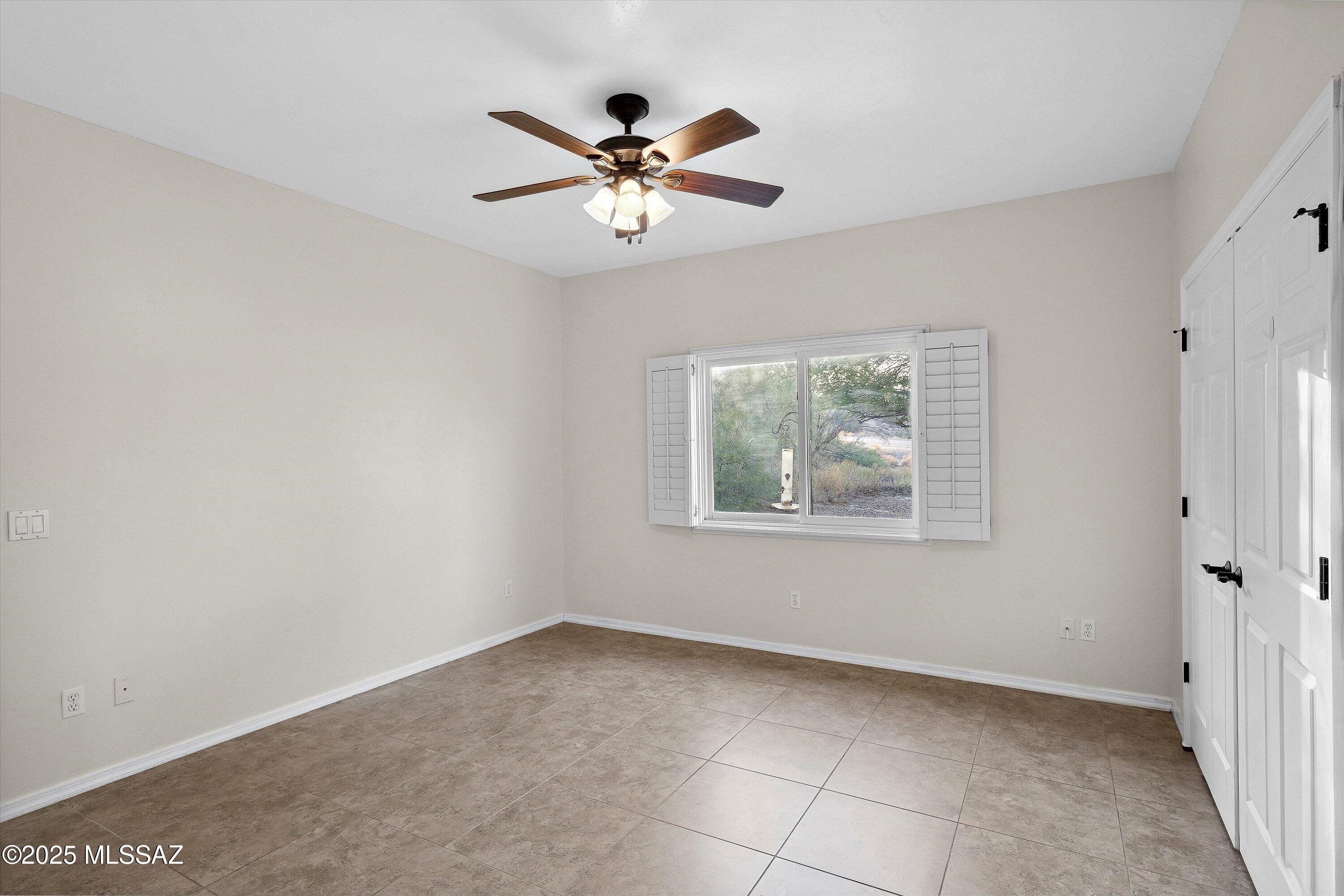 Monte Del Oro (1-187) - Residential