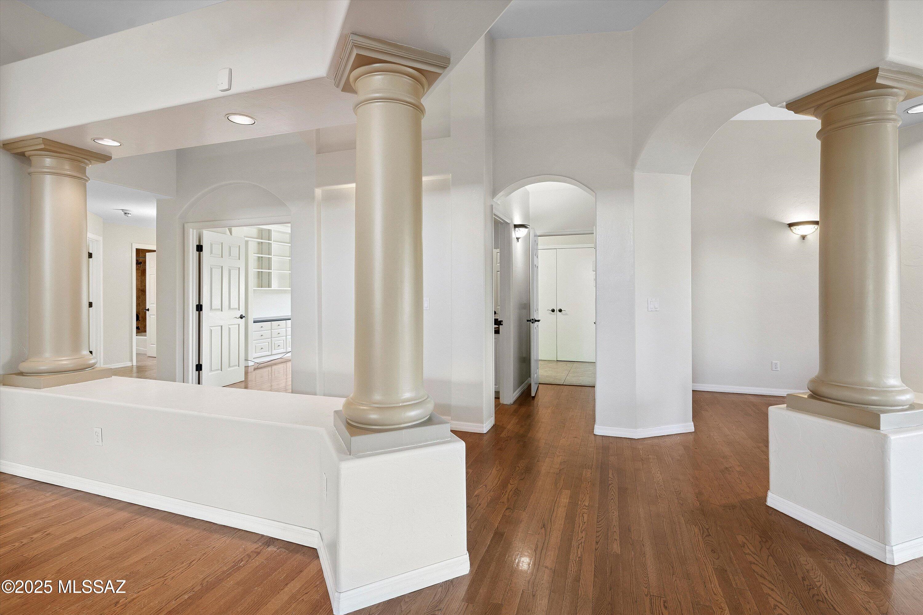 Monte Del Oro (1-187) - Residential