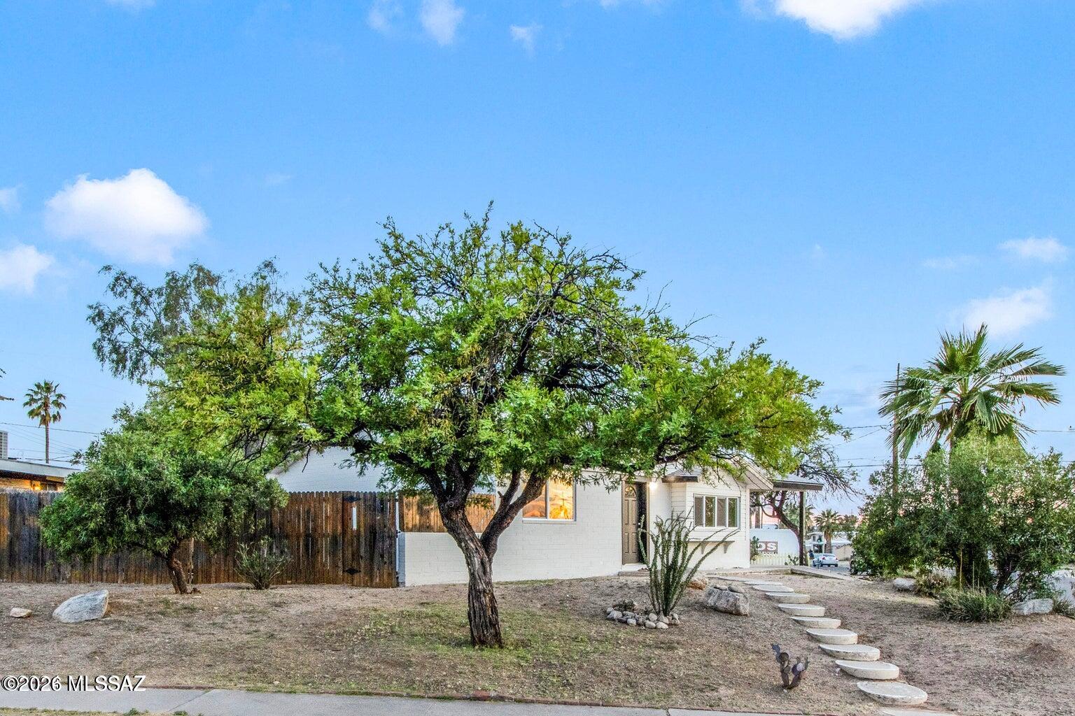8202 E Kenyon Drive