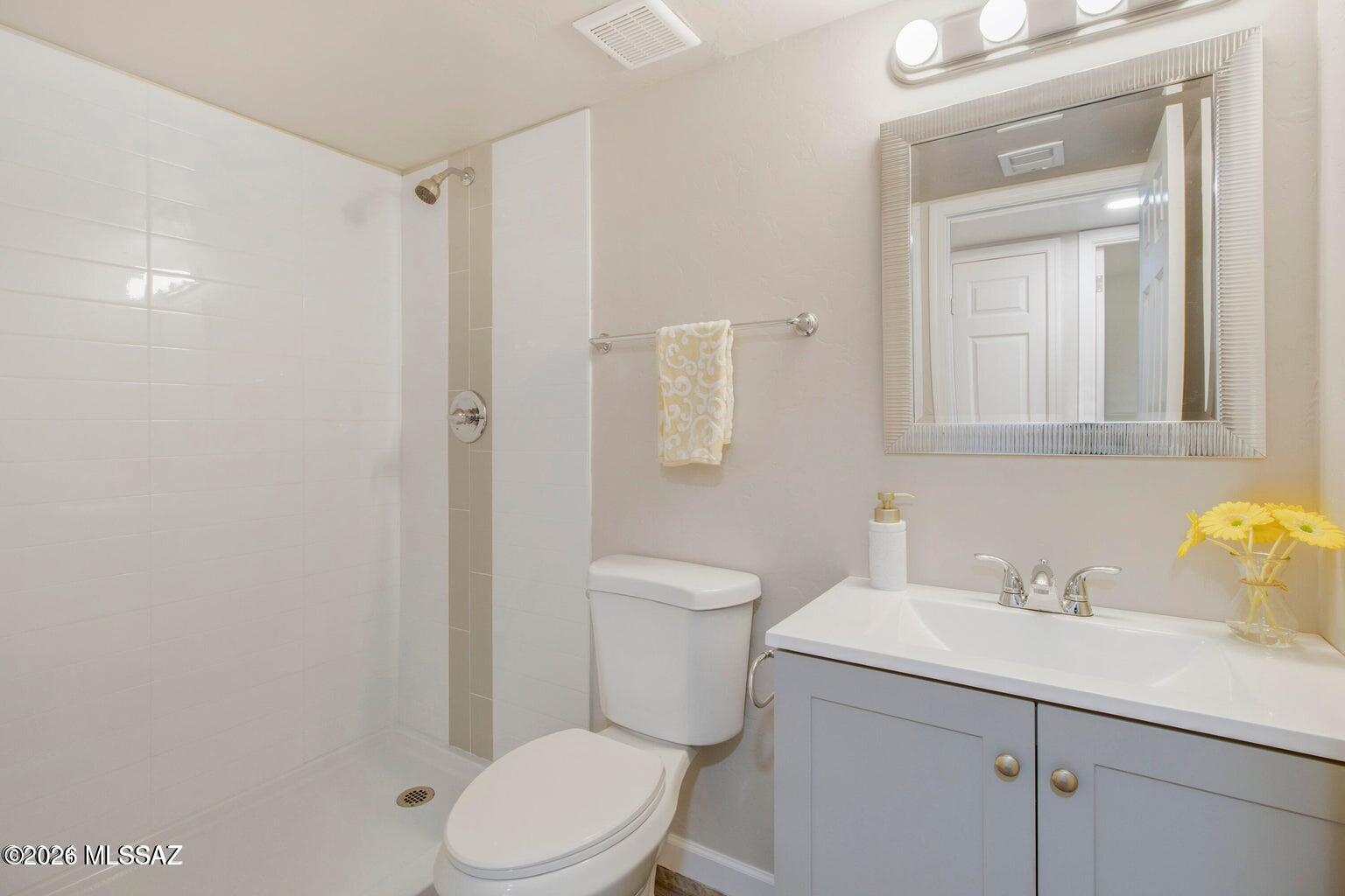 Sherwood Village Terrace (231-546) - Residential