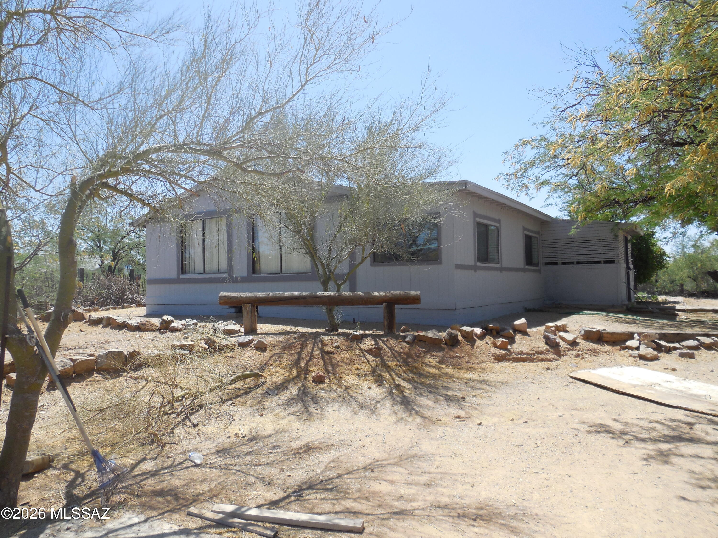 3950 S Deaver Road