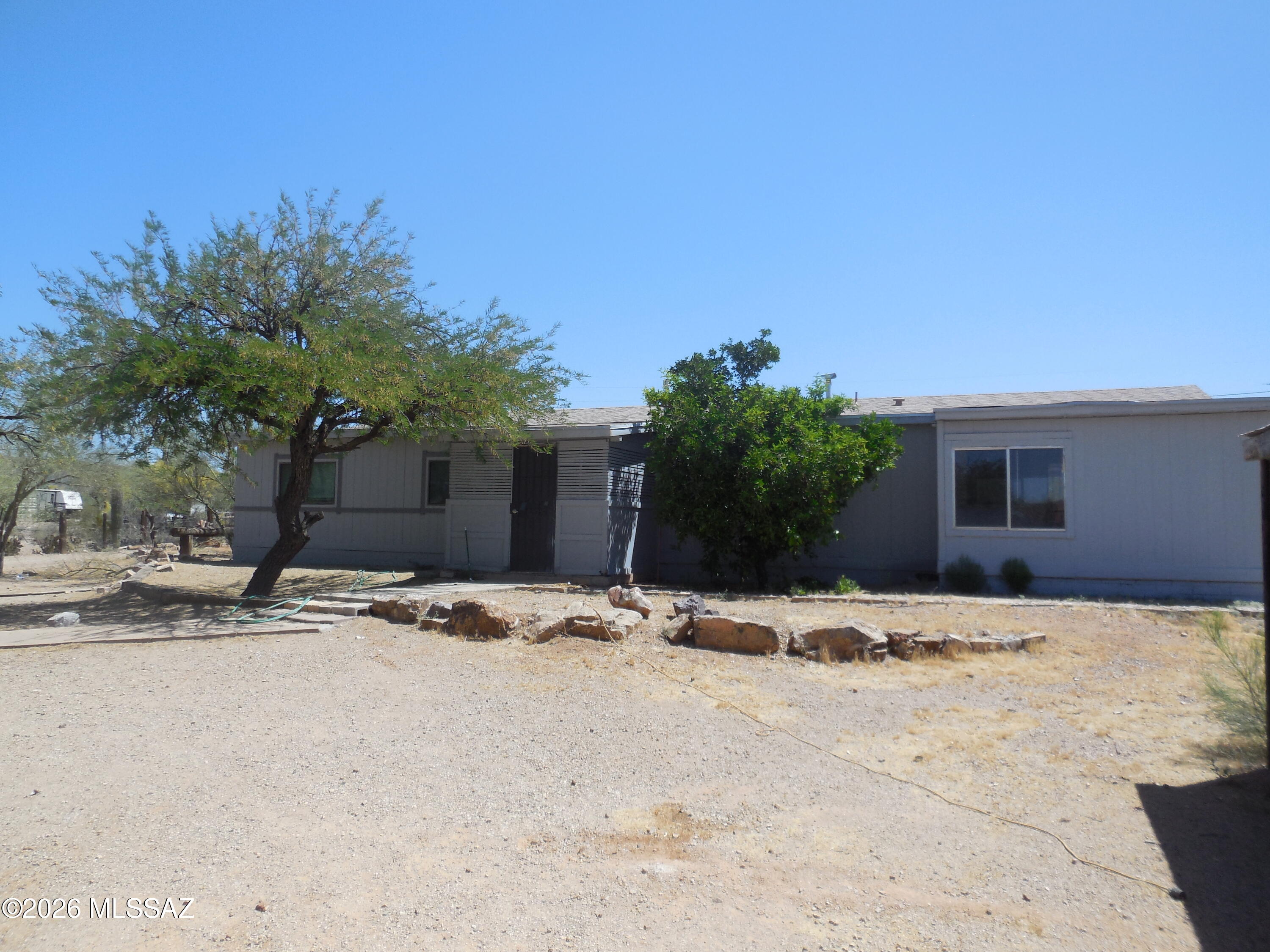 3950 S Deaver Road
