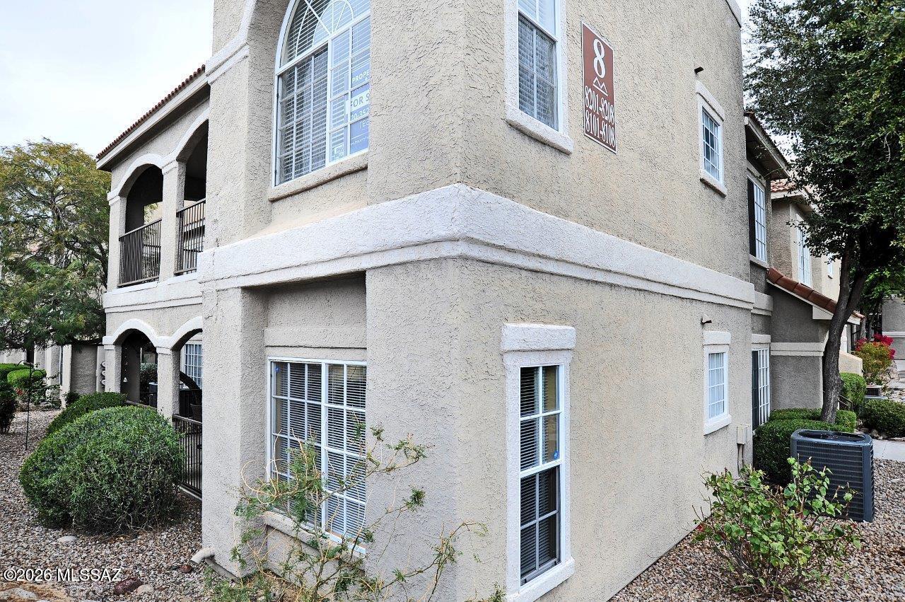 The Boulders at La Reserve Condominiums - Residential