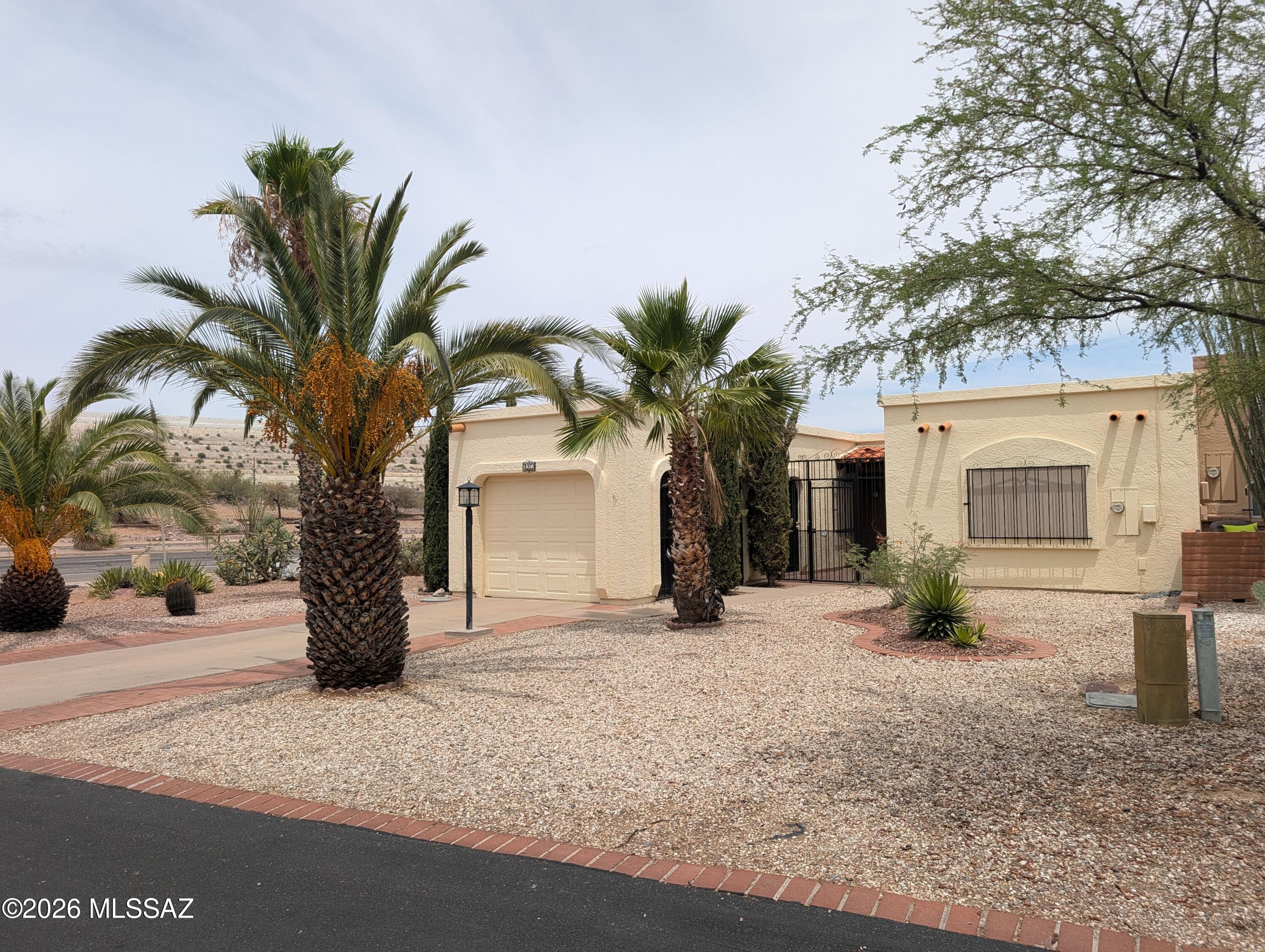 1530 W Camino Calderon