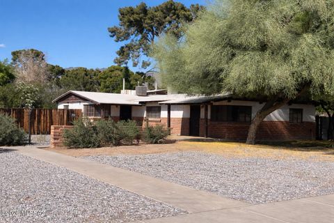 2721 E Fort Lowell Road Tucson AZ 85716