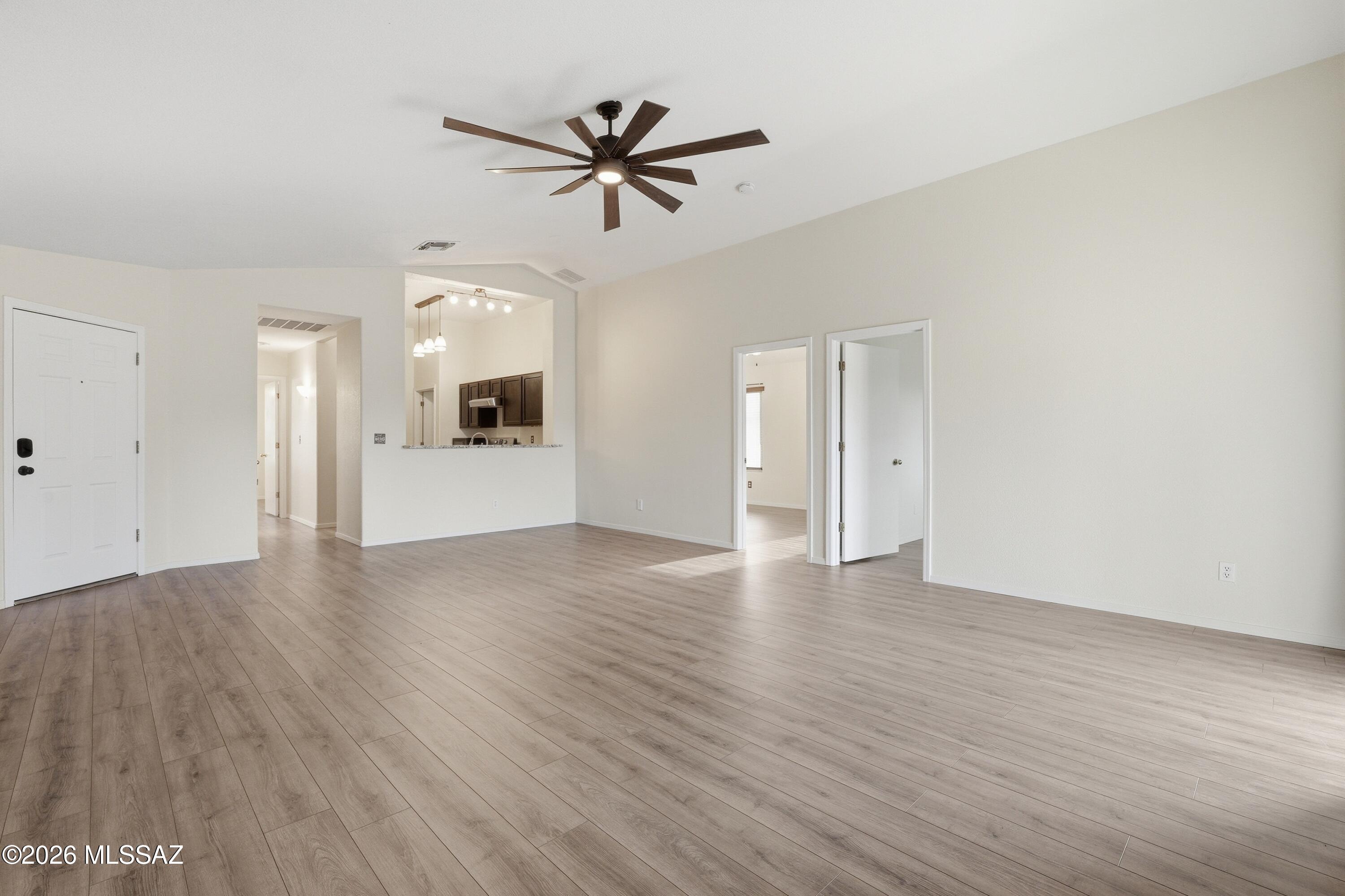 Mirabella (1-102) - Residential Lease
