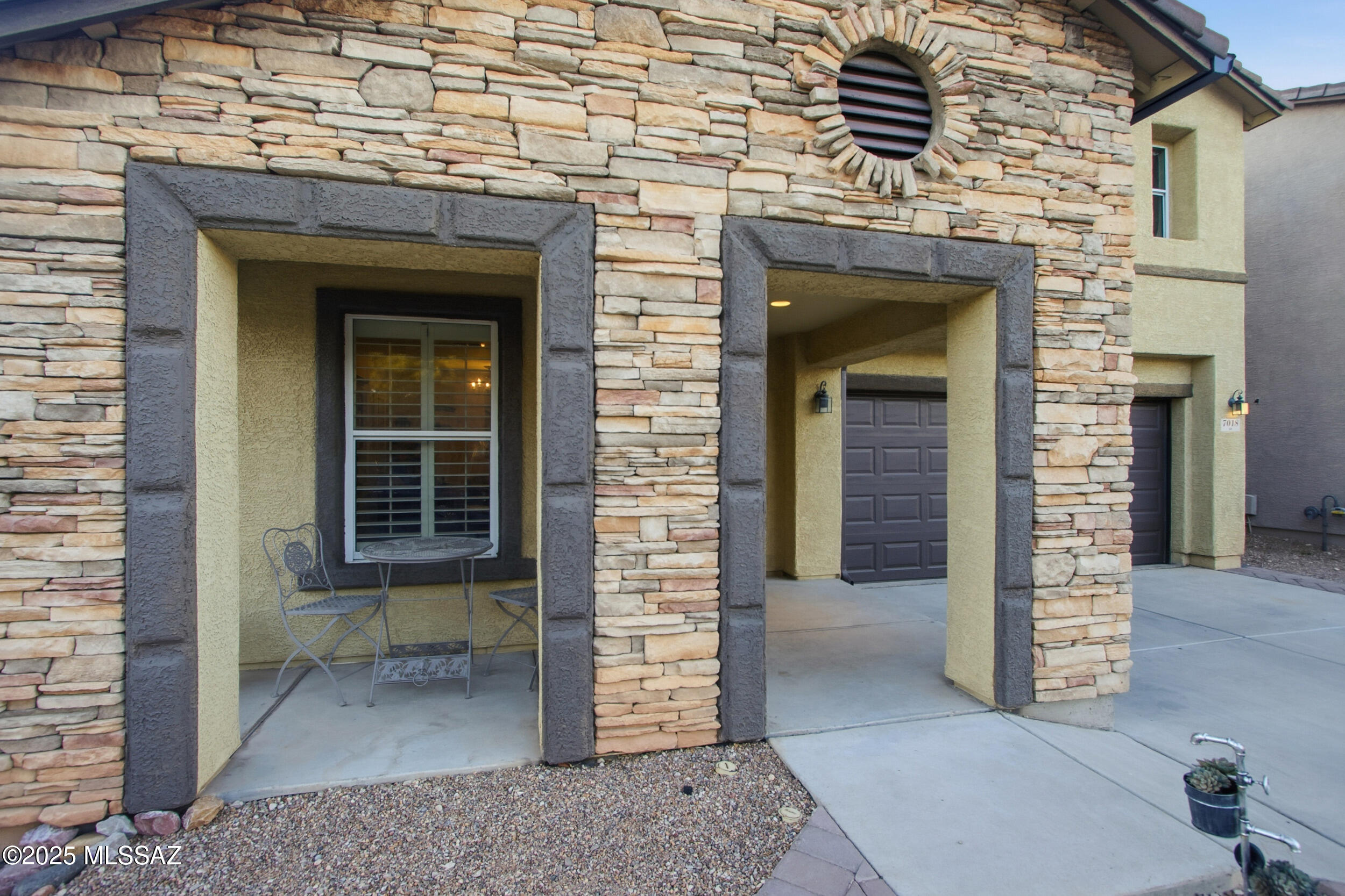 7018 S Sweetbush Avenue