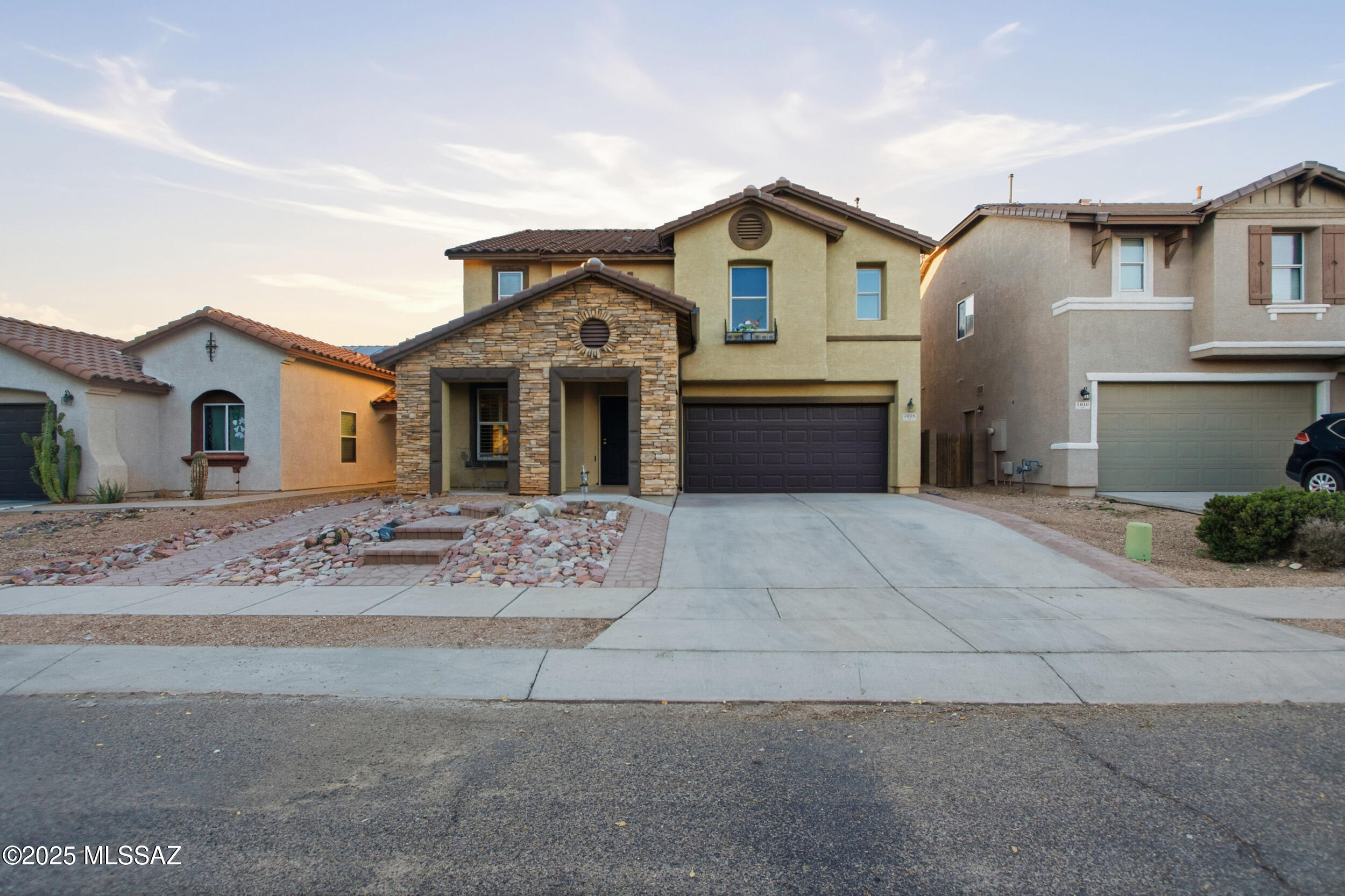 7018 S Sweetbush Avenue