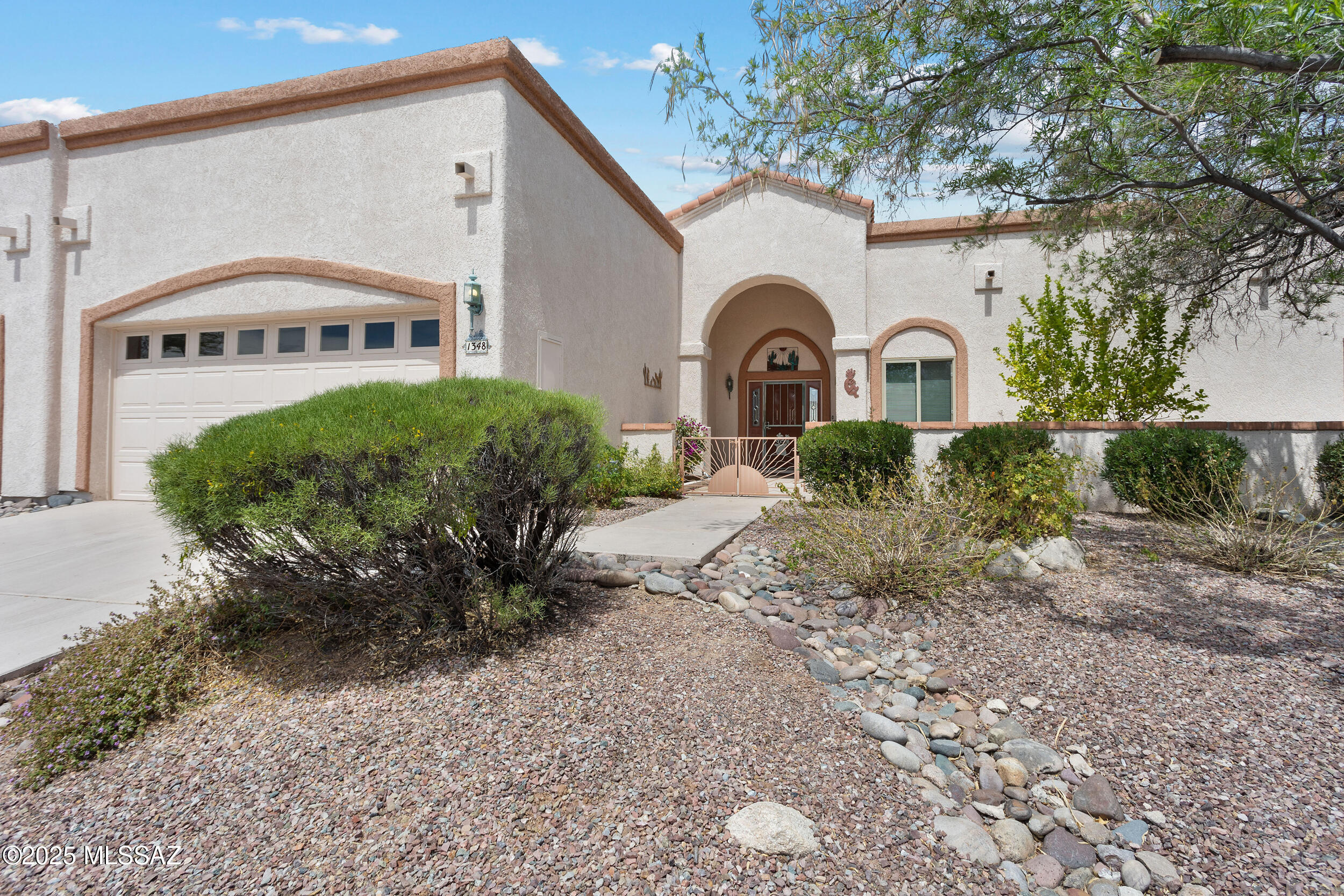 1348 W Cactus Moon Place