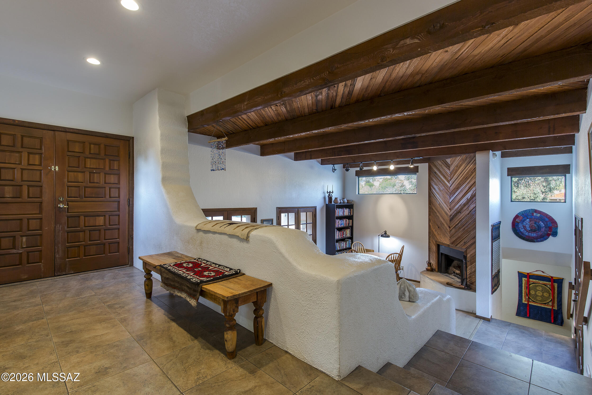 5066 N Placita Cholula