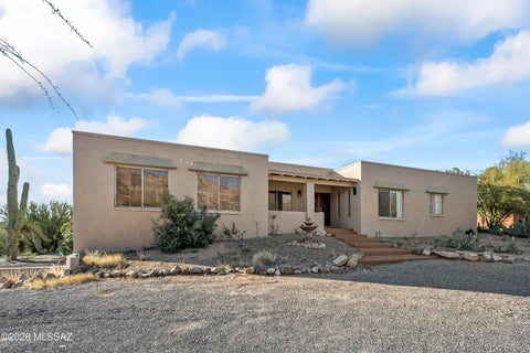 Photo of 4740 E Camino La Brinca, Tucson, AZ 85718 (MLS # 22624994)