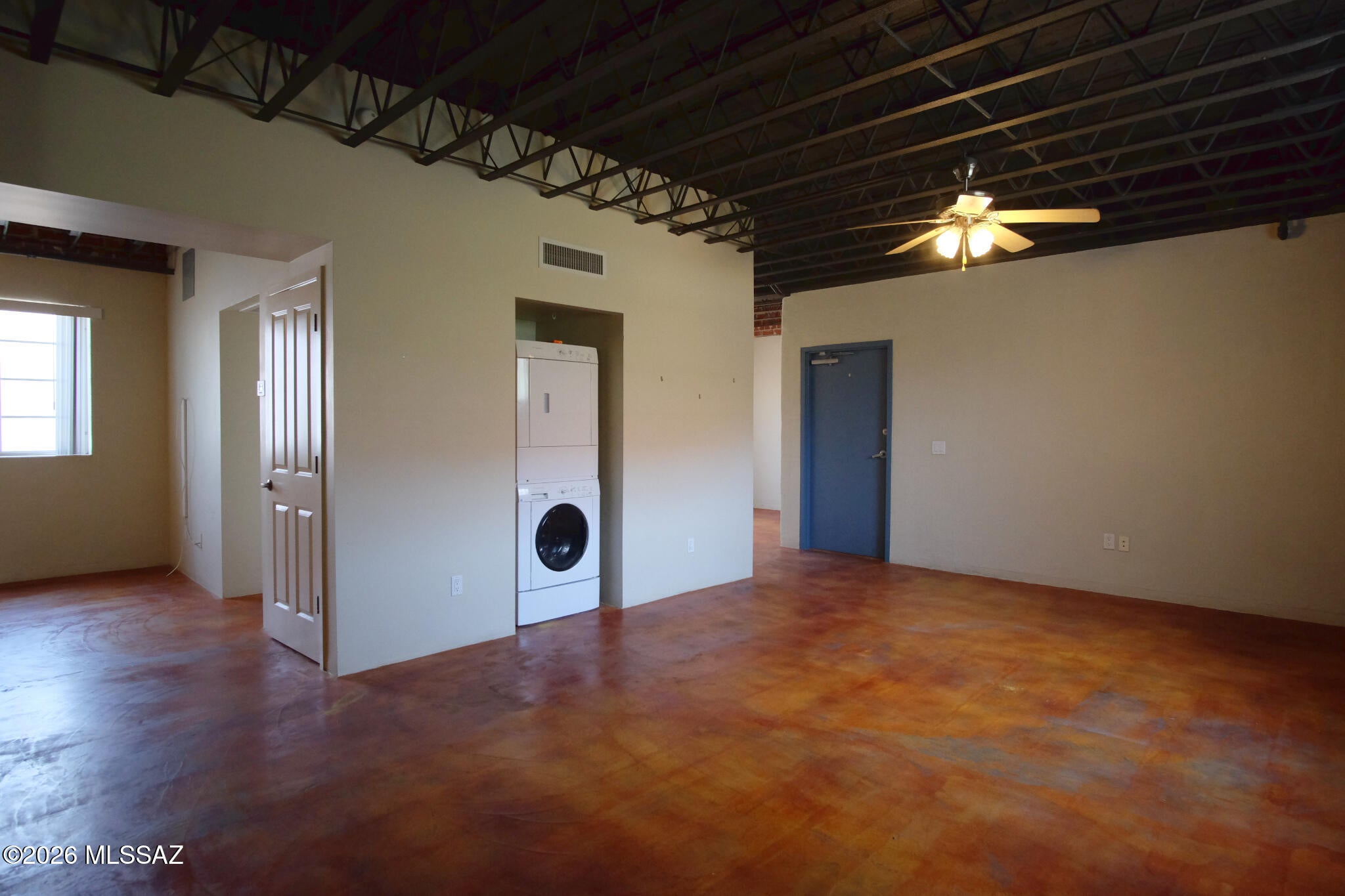420 S 6th Avenue 201