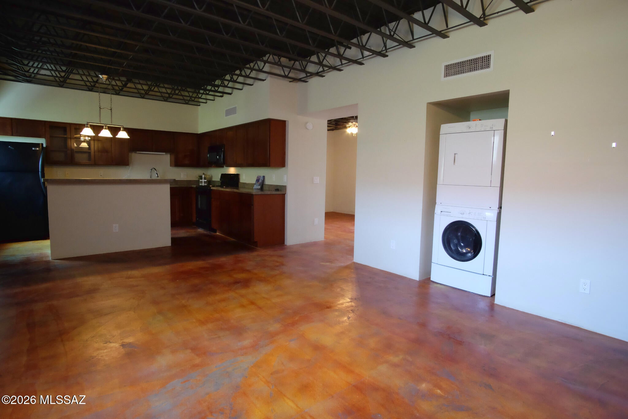 420 S 6th Avenue 201