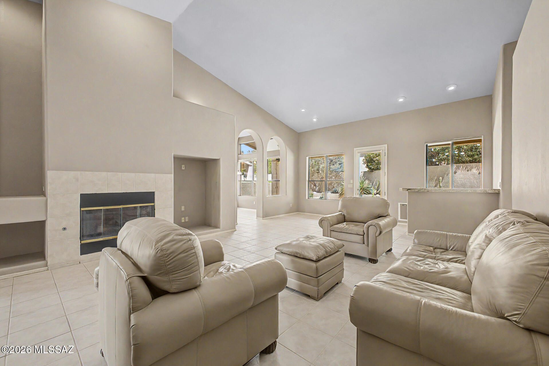 Ventana Canyon Golf Villas - Residential