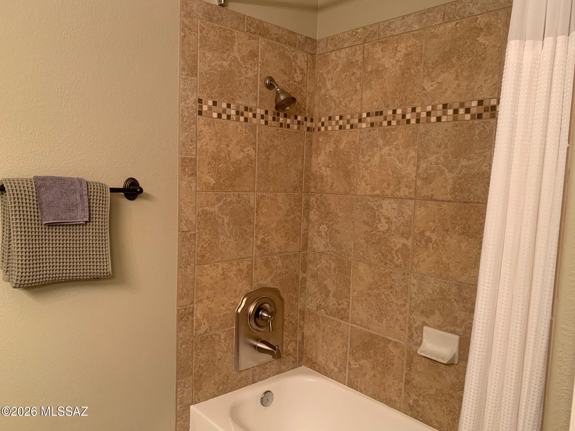Pinnacle Canyon Condominium - Residential Lease