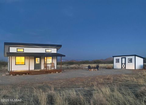 206 E Highland Road Pearce AZ 85625