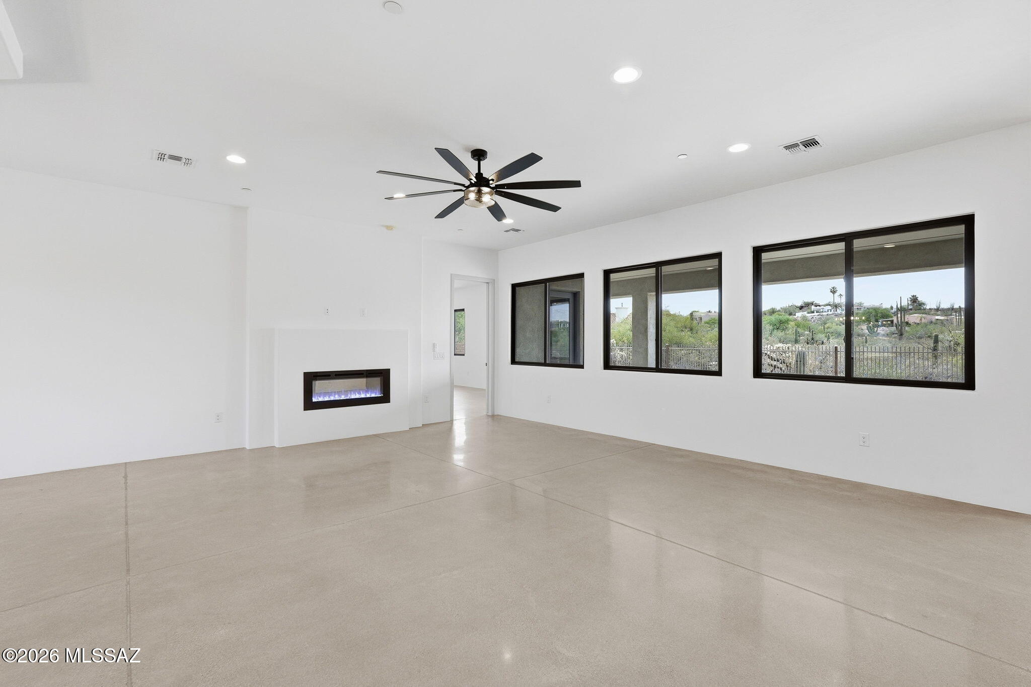 4910 W Placita De Los Vientos