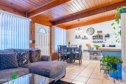 910 N Alvernon Way B Tucson AZ 85711