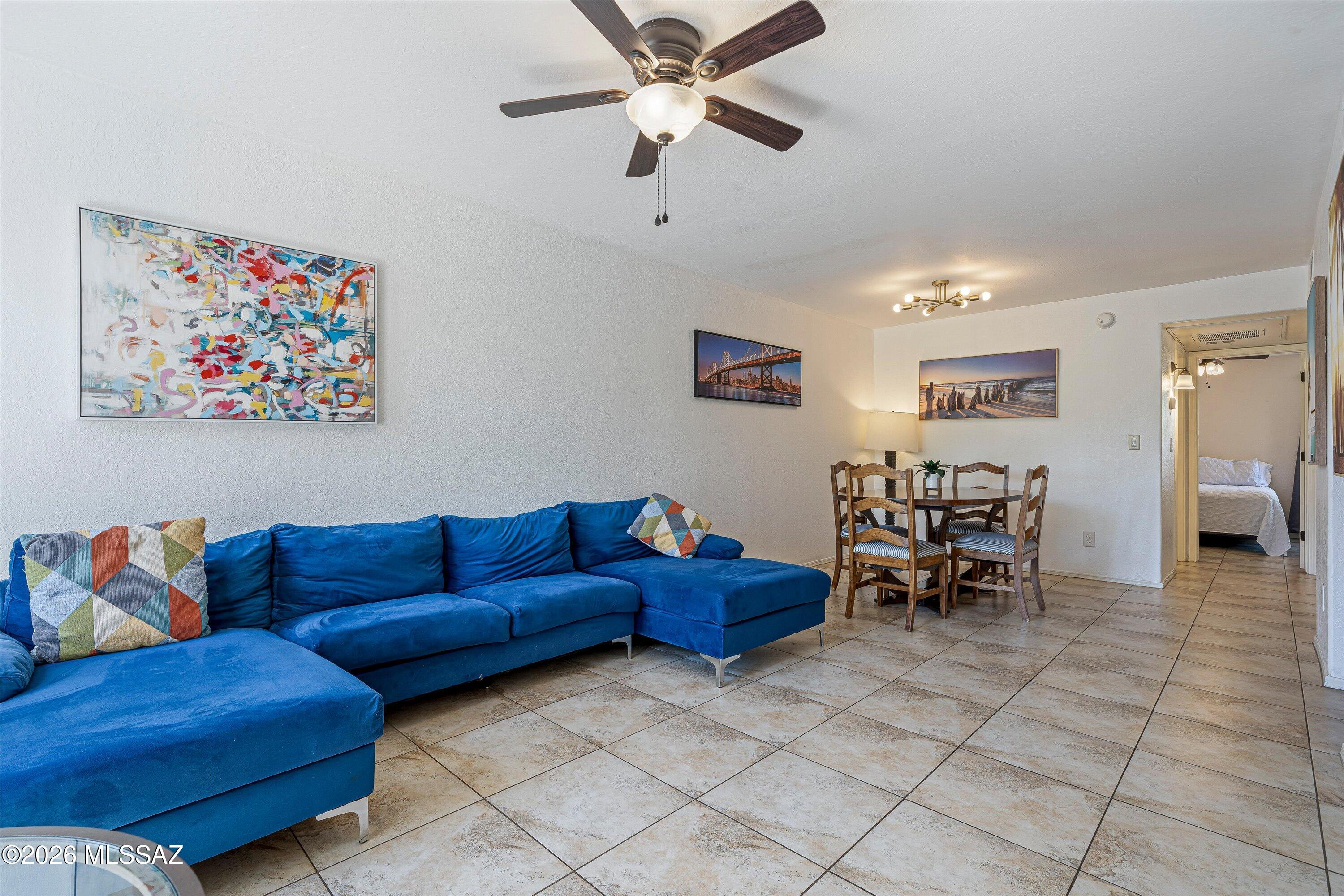 5800 N Kolb Road 5125