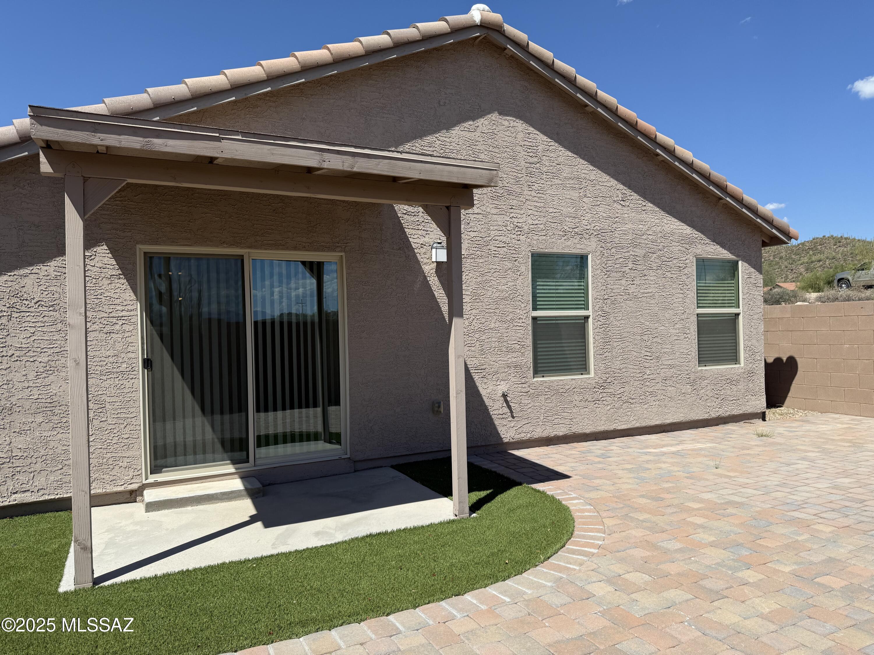 Dakota Vista - Residential