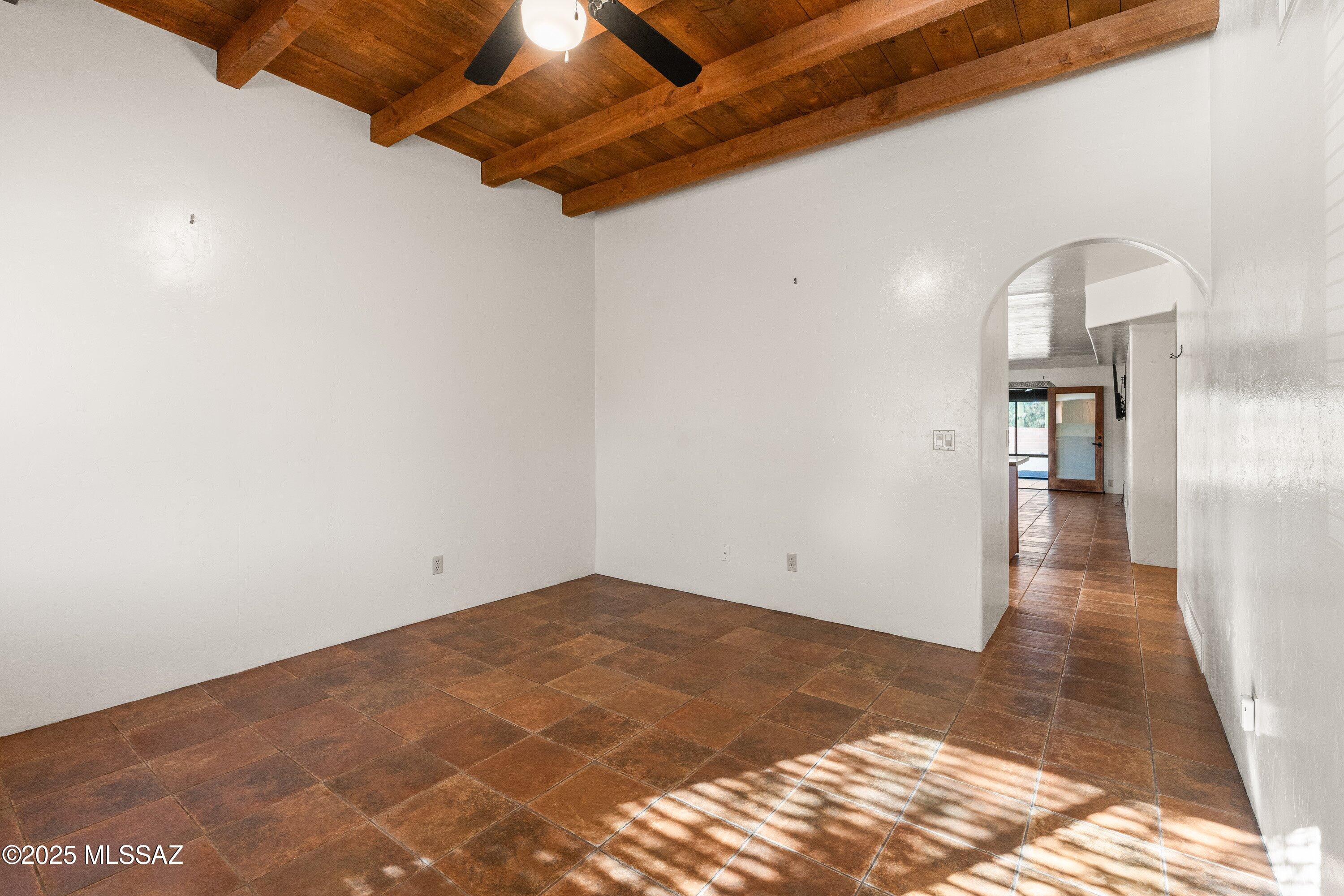 9147 N Ironwood Meadows Drive