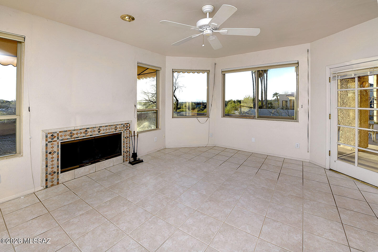 Country Club Vista (1-74) - Residential