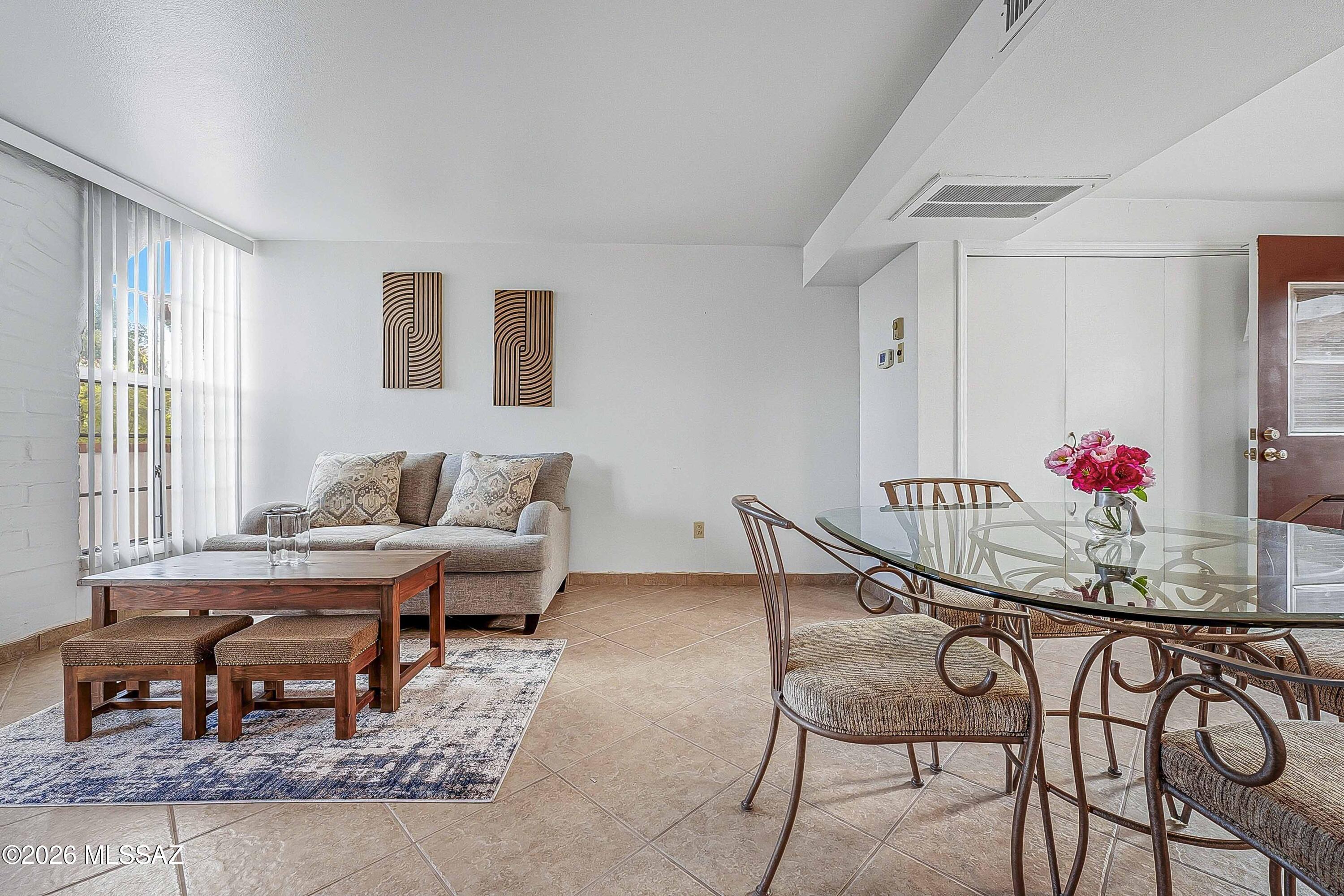 230 S Paseo Sarta C