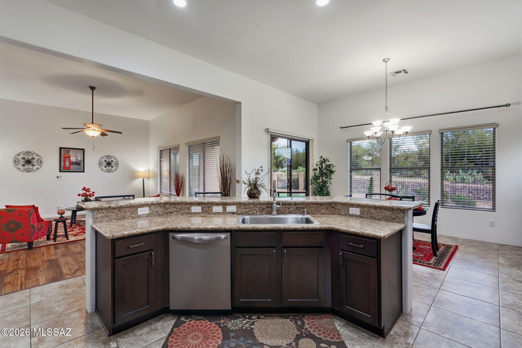 12270 N Golden Mirror Drive