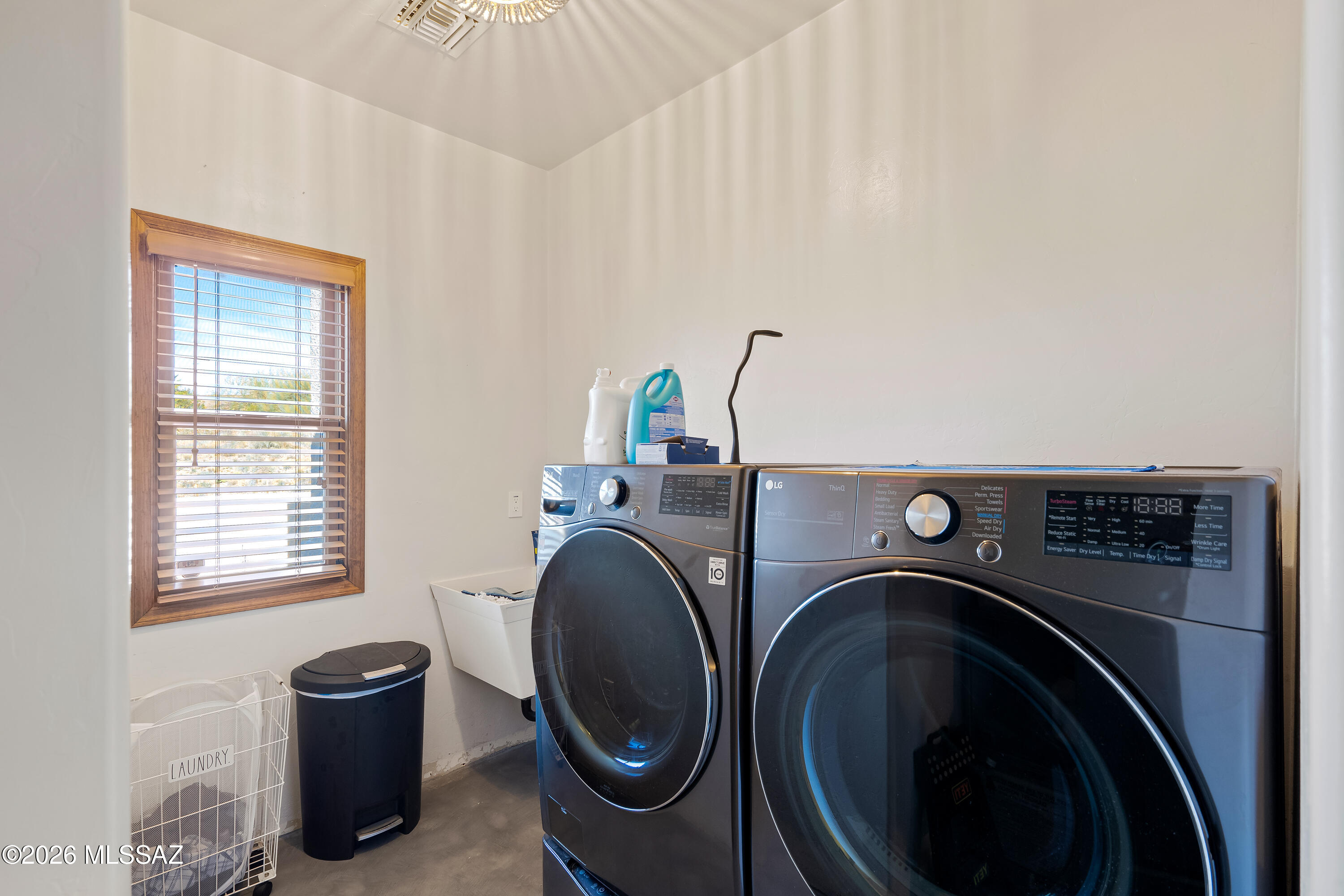 New Tucson Unit NO. 30 - Residential