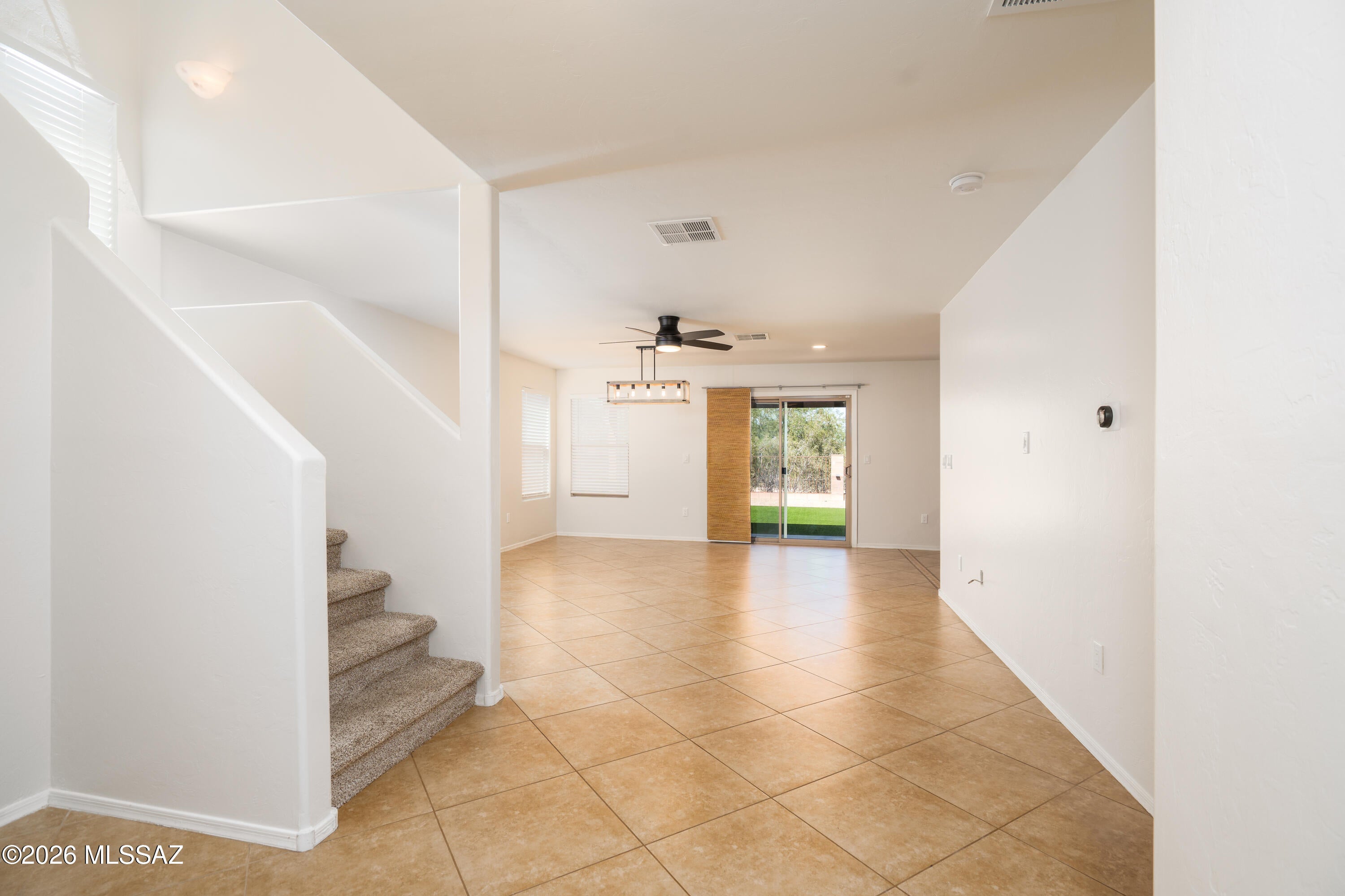 2939 S Pantano Edge Drive