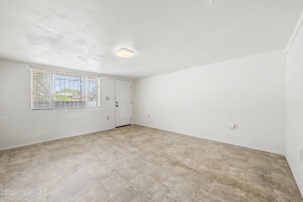 1123 E KENTUCKY ST, TUCSON, AZ 85714 - Image 9baa21abcc6ef3f2befdc5b0aacf2444/2394594855