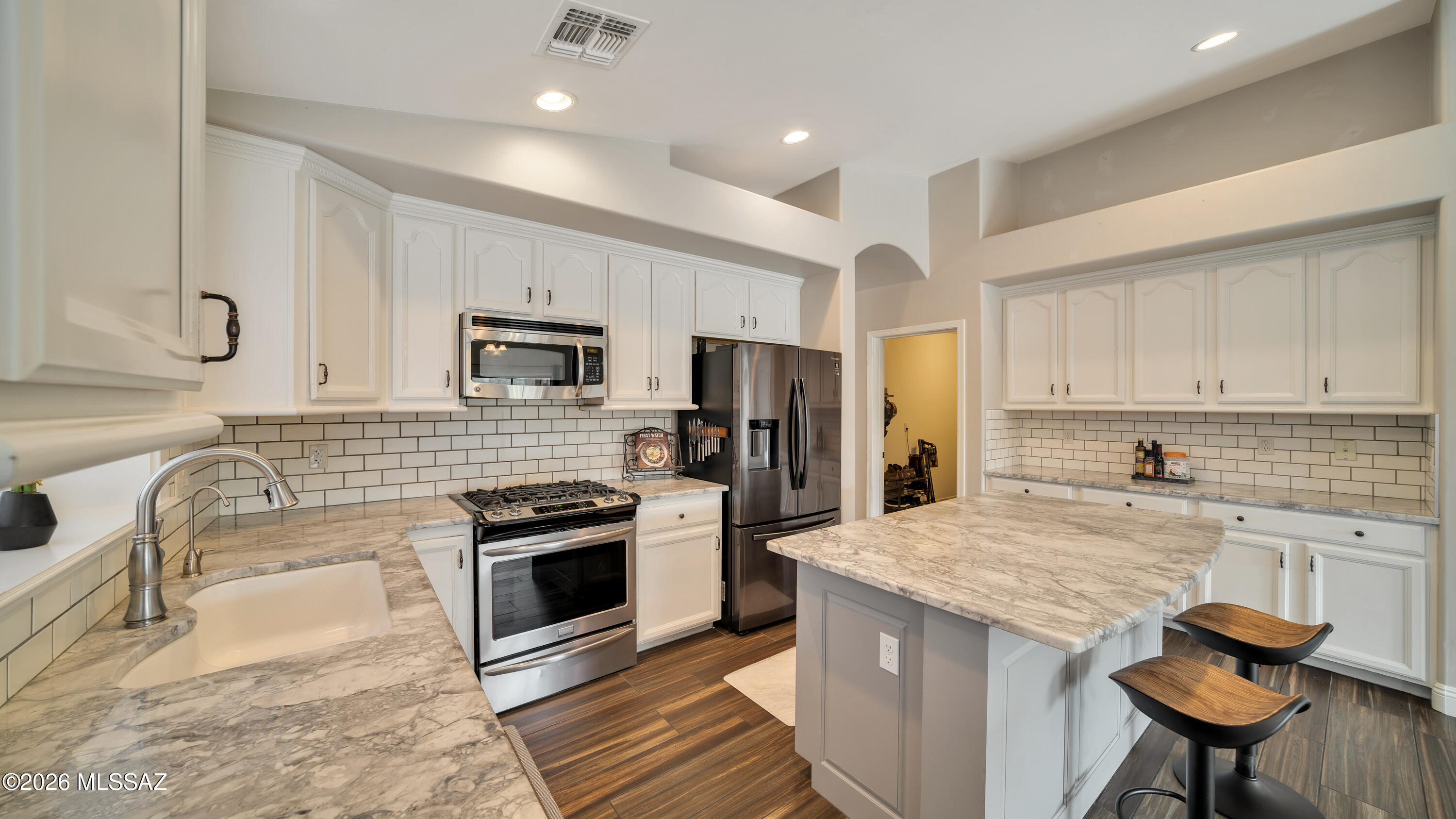 17180 S Scarlet Cliff Place