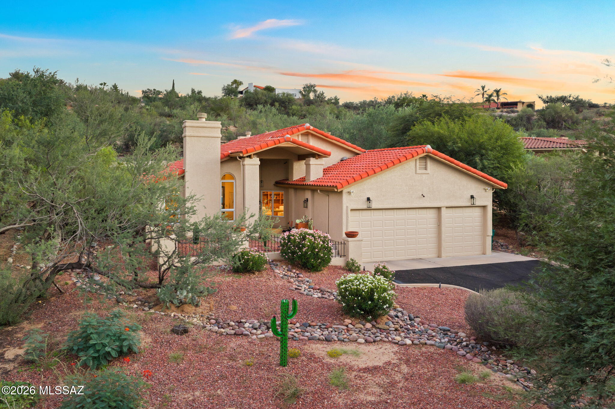 435 W Valoro Drive