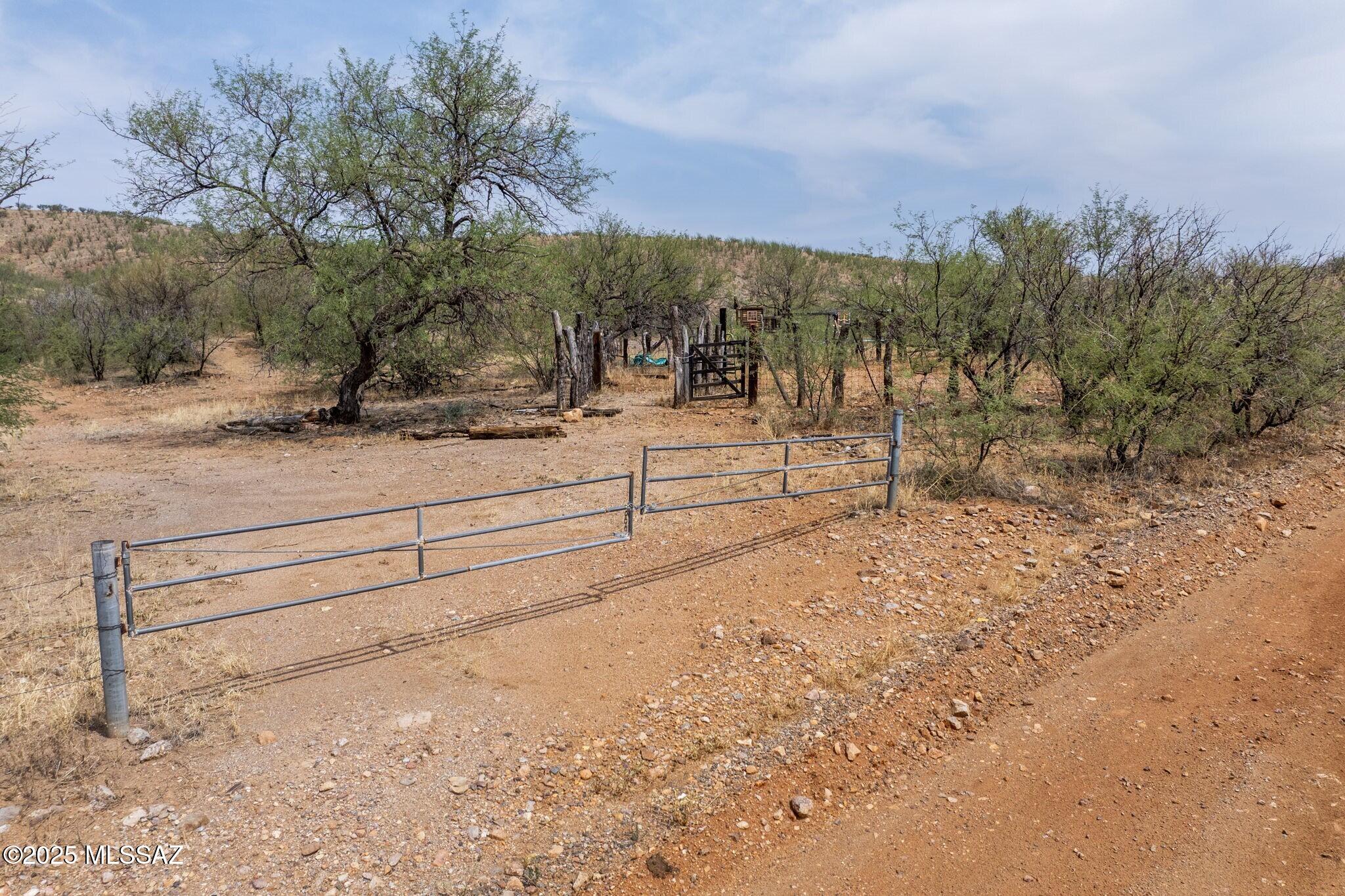 Lake Patagonia Ranch - Land