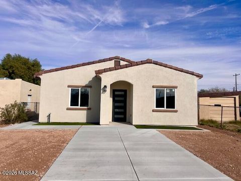 Photo of 1761 Grado Court, Rio Rico, AZ 85648 (MLS # 22608754)