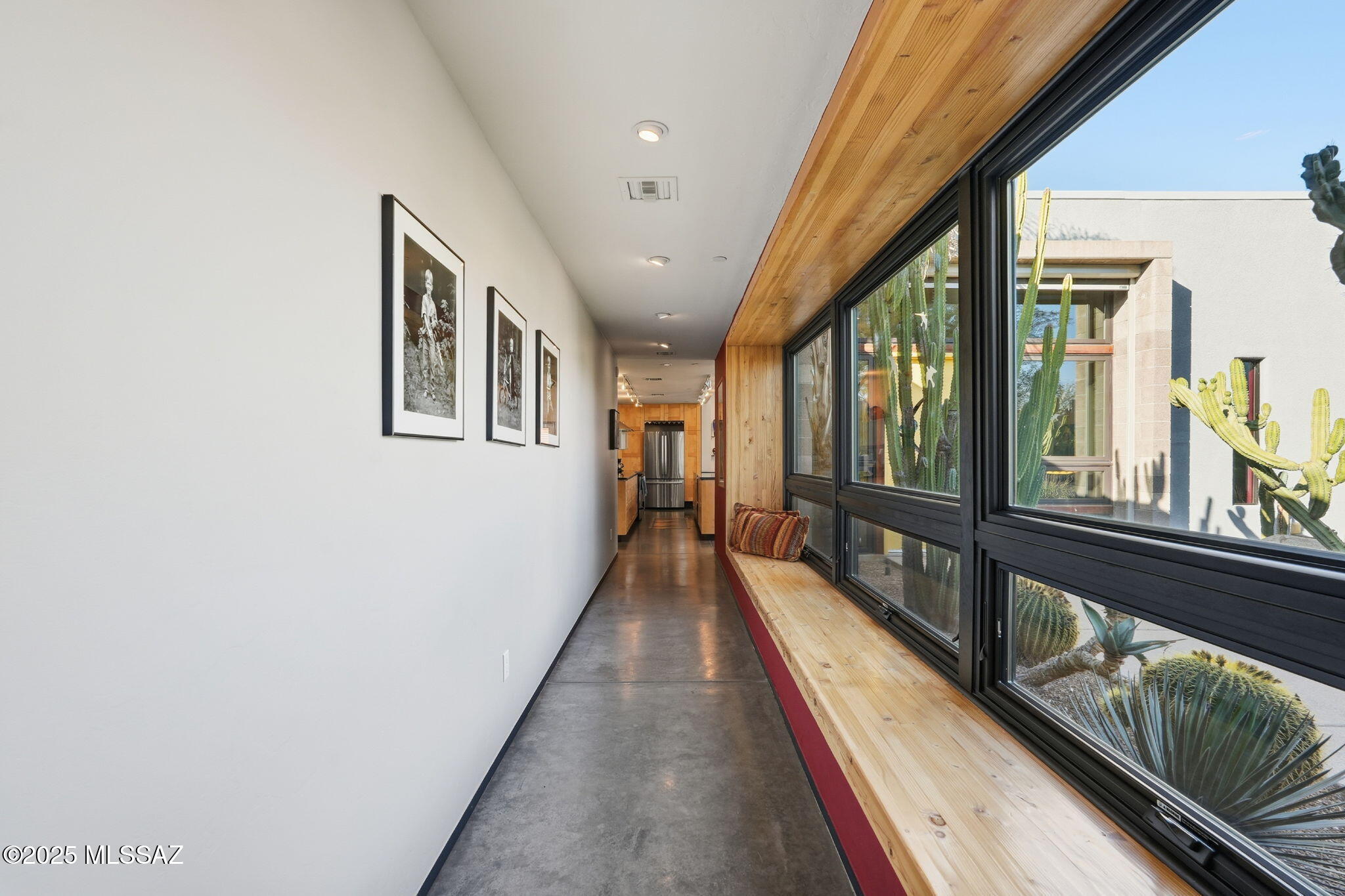 Catalina Poultry Acres NO 2 - Residential