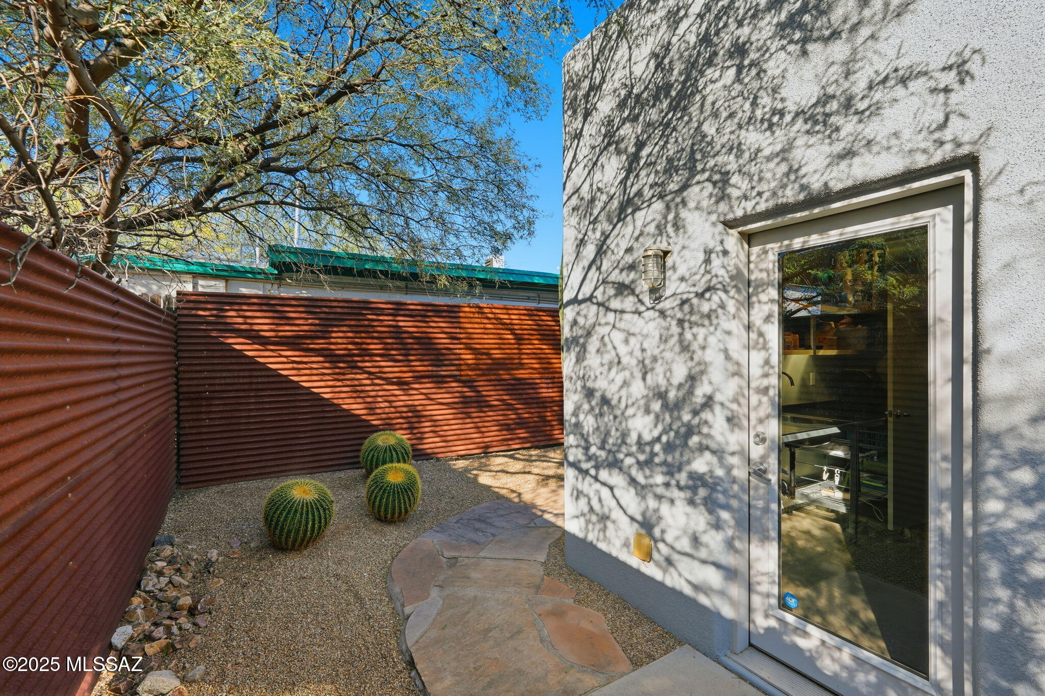 Catalina Poultry Acres NO 2 - Residential