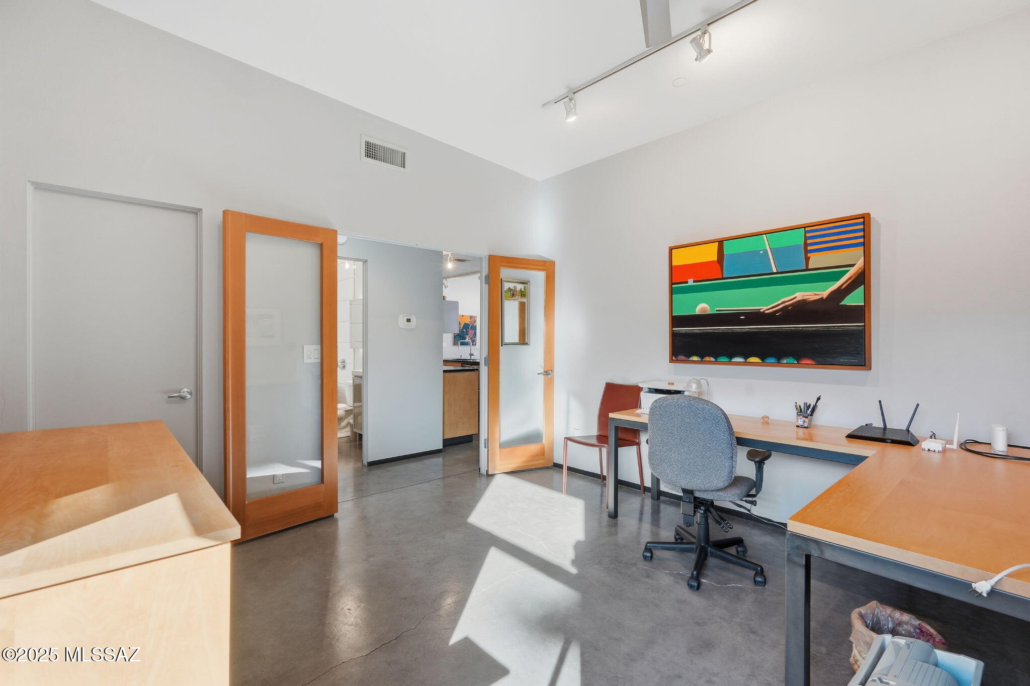 Catalina Poultry Acres NO 2 - Residential