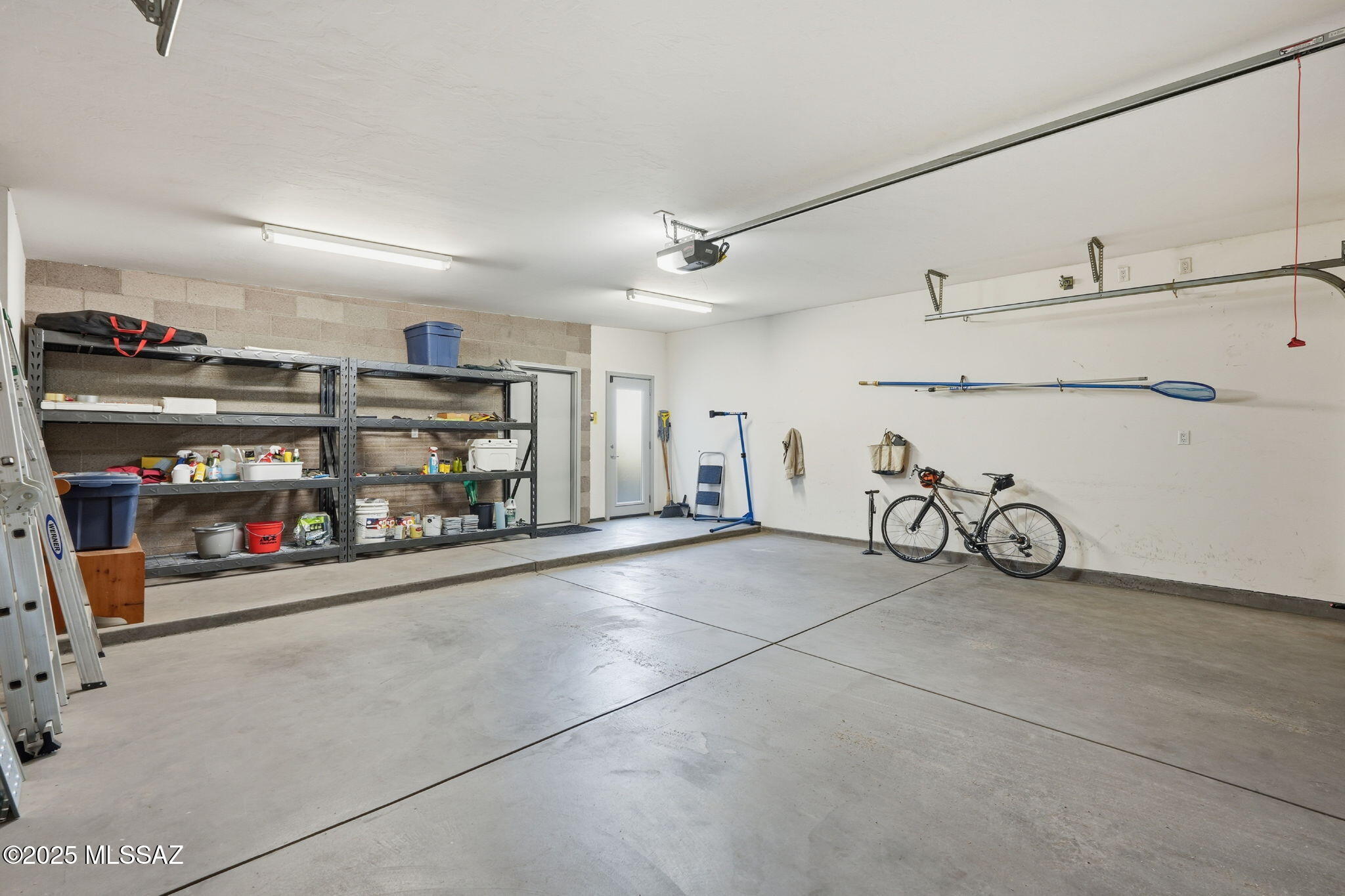 Catalina Poultry Acres NO 2 - Residential