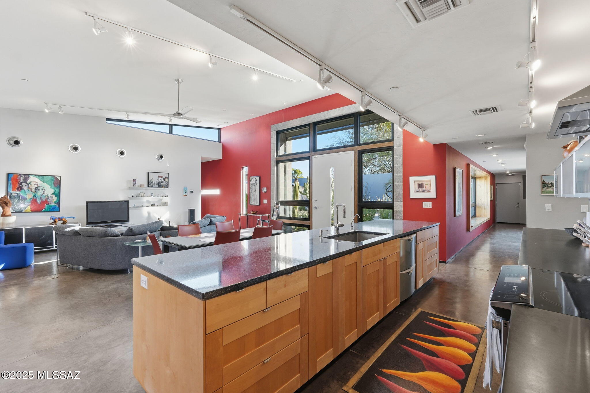 Catalina Poultry Acres NO 2 - Residential