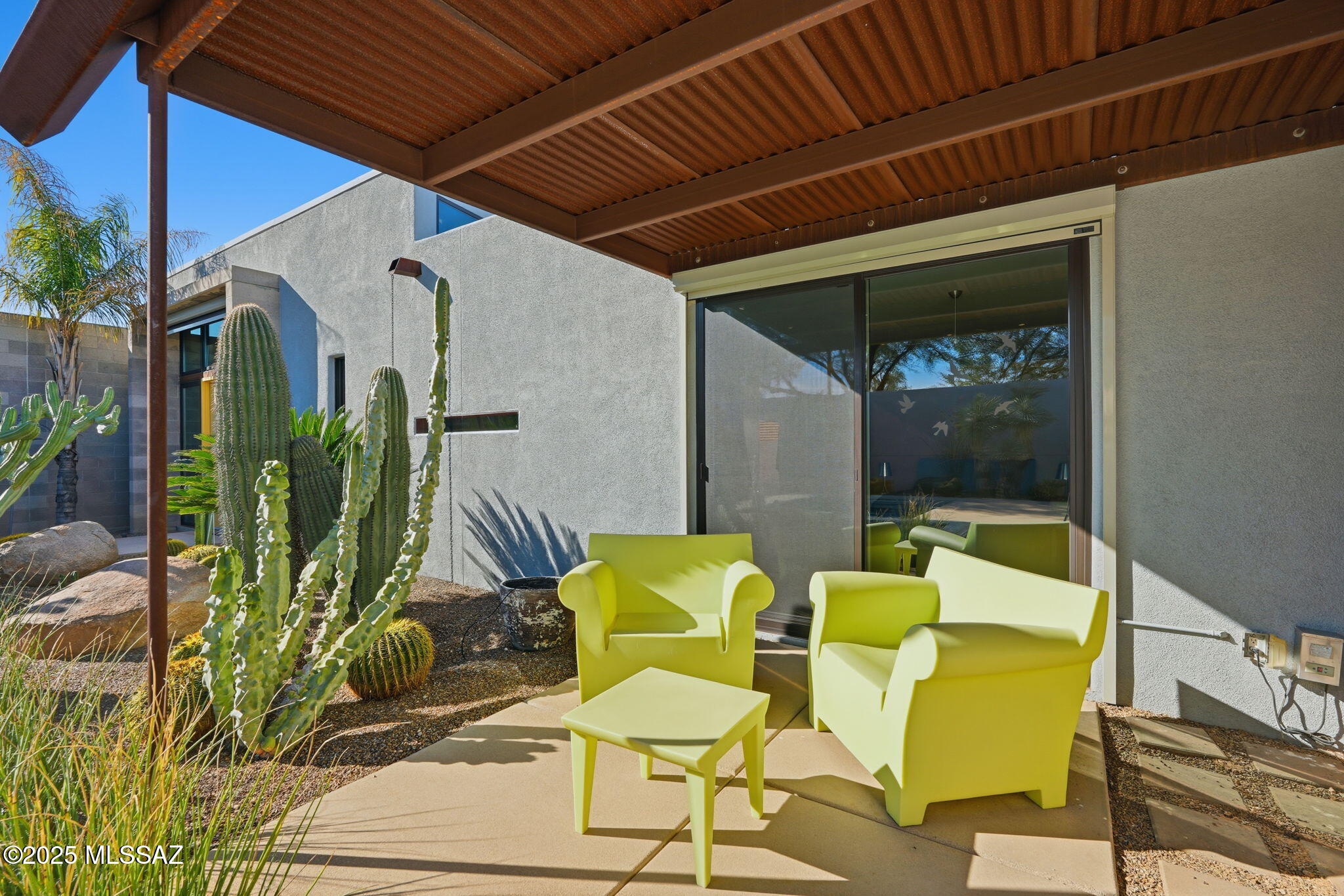 Catalina Poultry Acres NO 2 - Residential