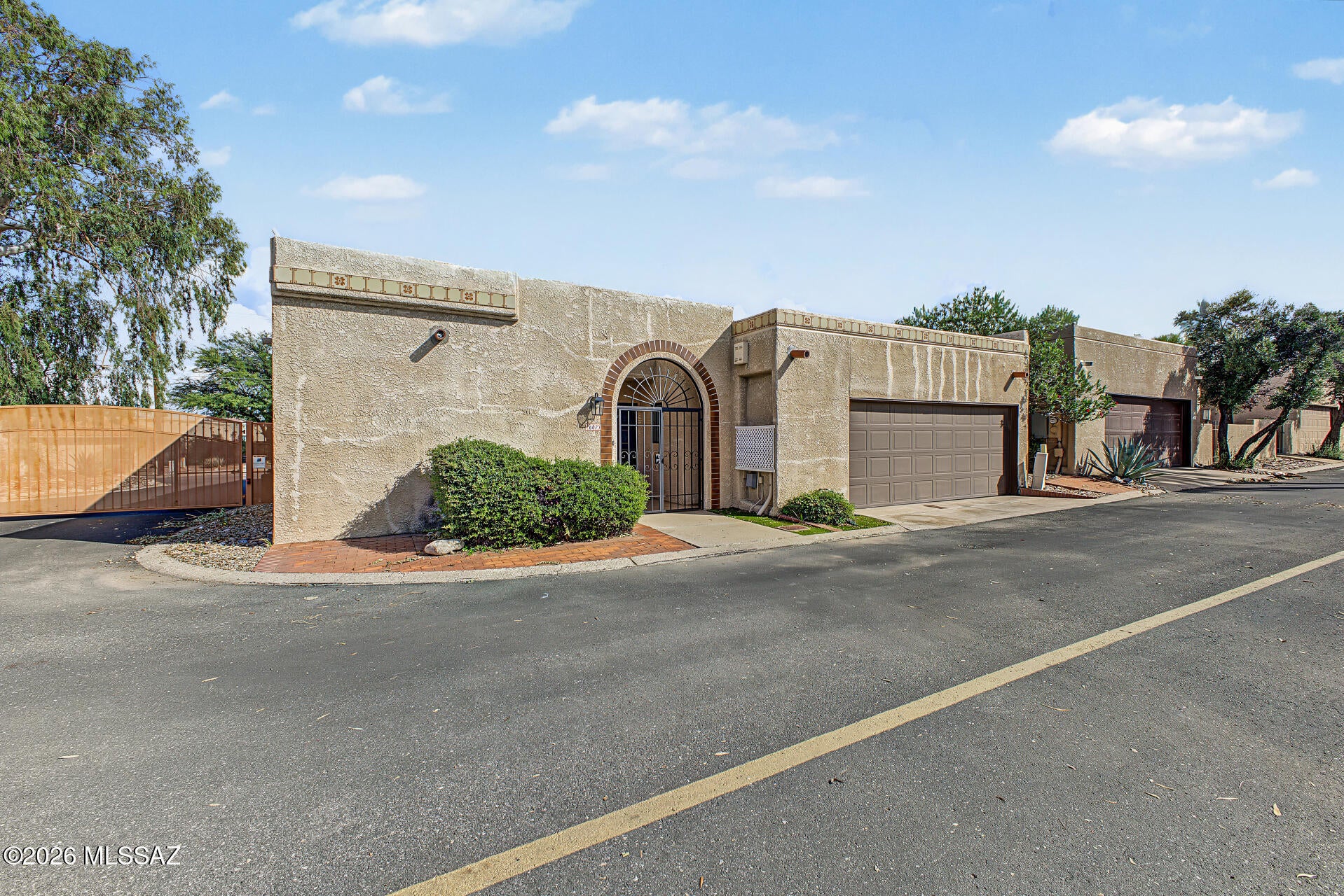 607 N Richey Boulevard