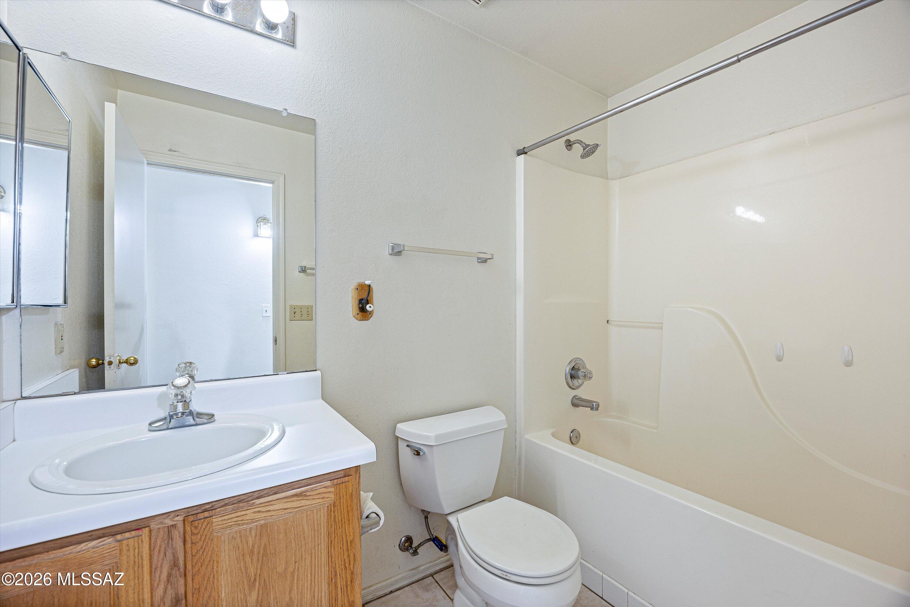 Elliott Homes At Rita Ranch (1-521) - Residential