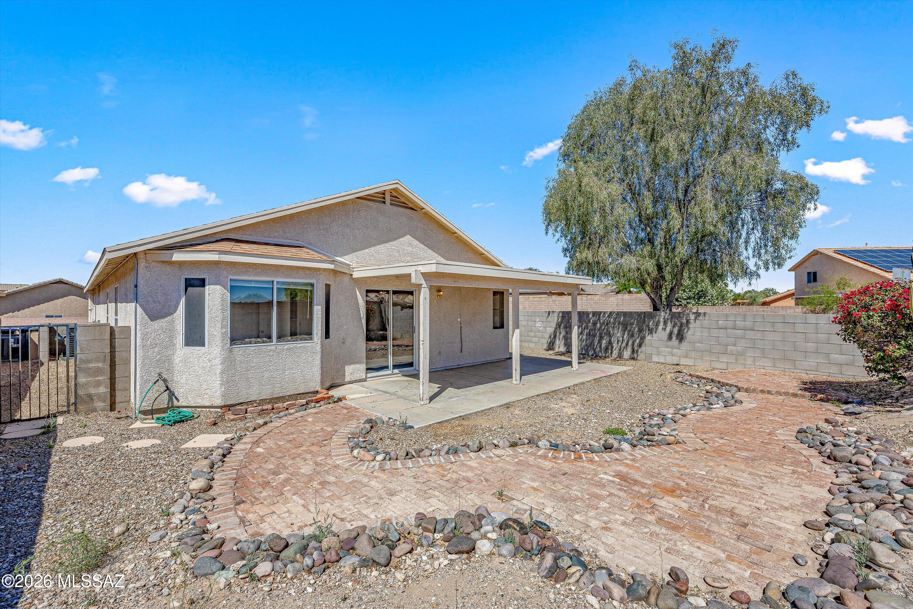 Elliott Homes At Rita Ranch (1-521) - Residential